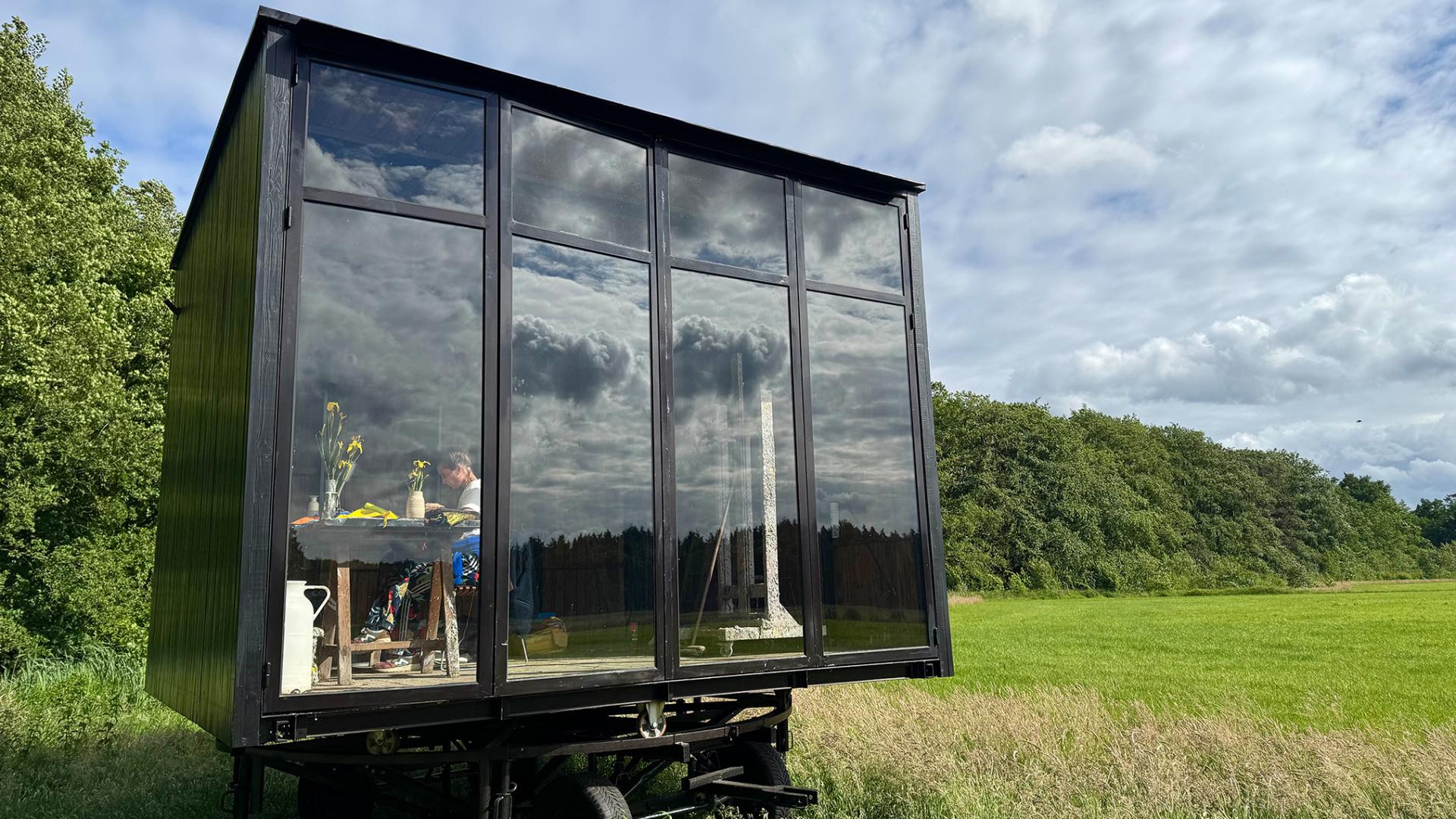 Kiki van Eijk at Marc Mulders artist-in-residency