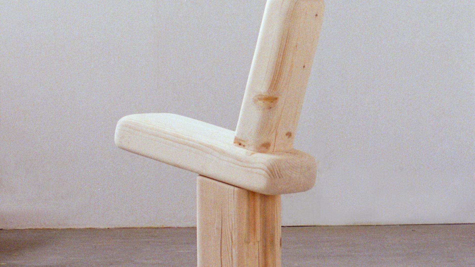 Altitude Chair (03)