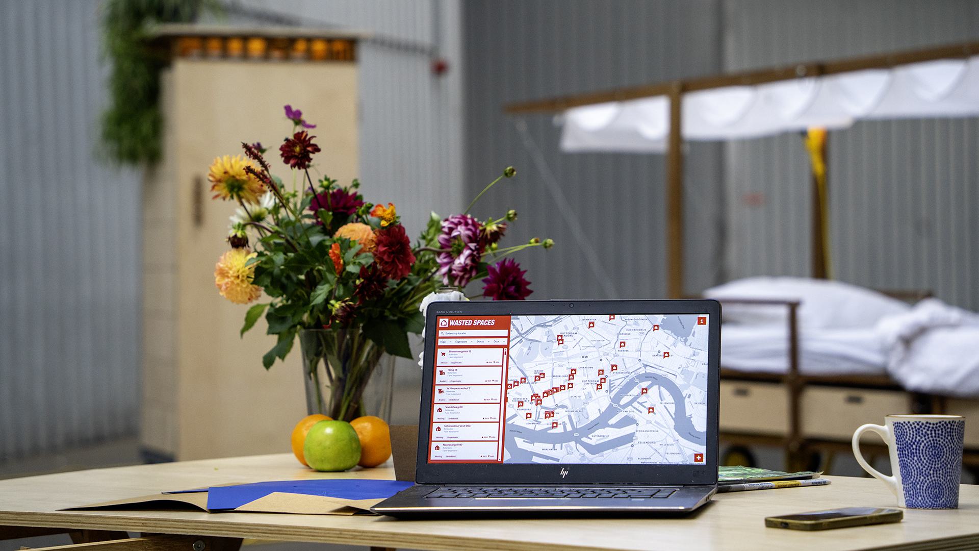 Wasted Spaces: an online crowdsourced vacancy map