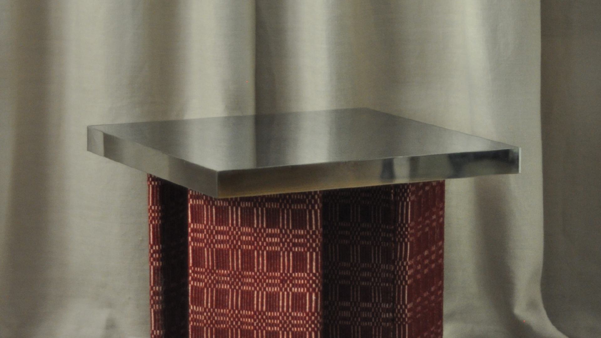 SQUARE Side Table