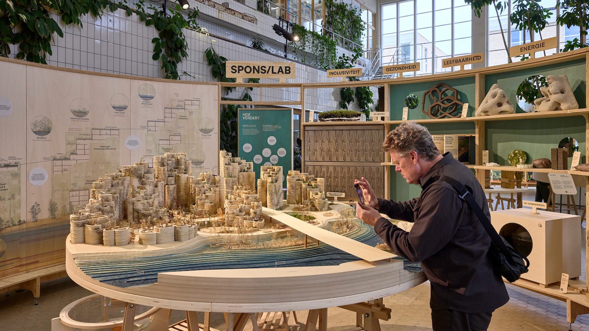 Possible Landscapes Stad als Spons