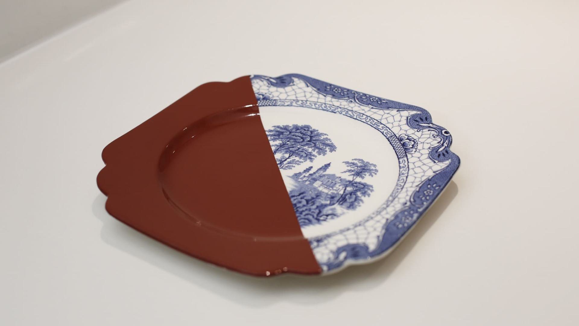 A vintage plate transformed through Urushi