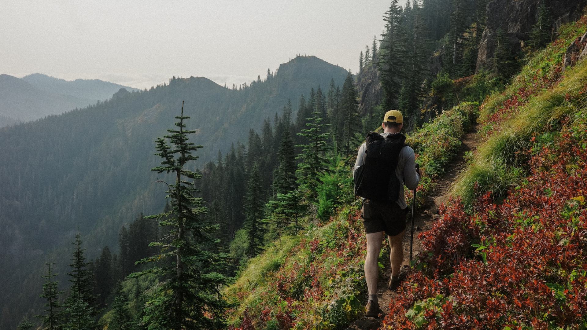 Hiking naturally