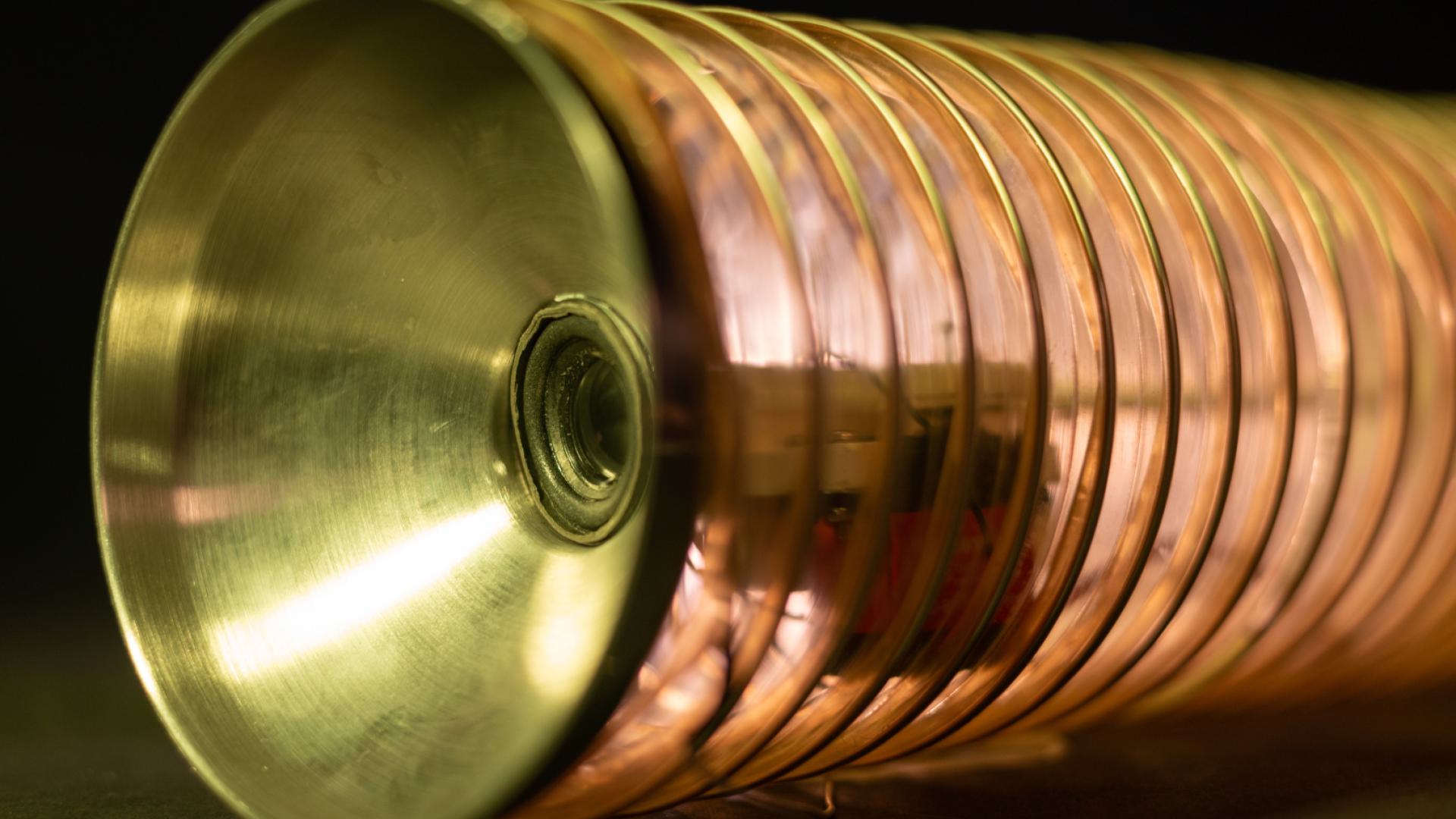 Insides: servo motor and speakers