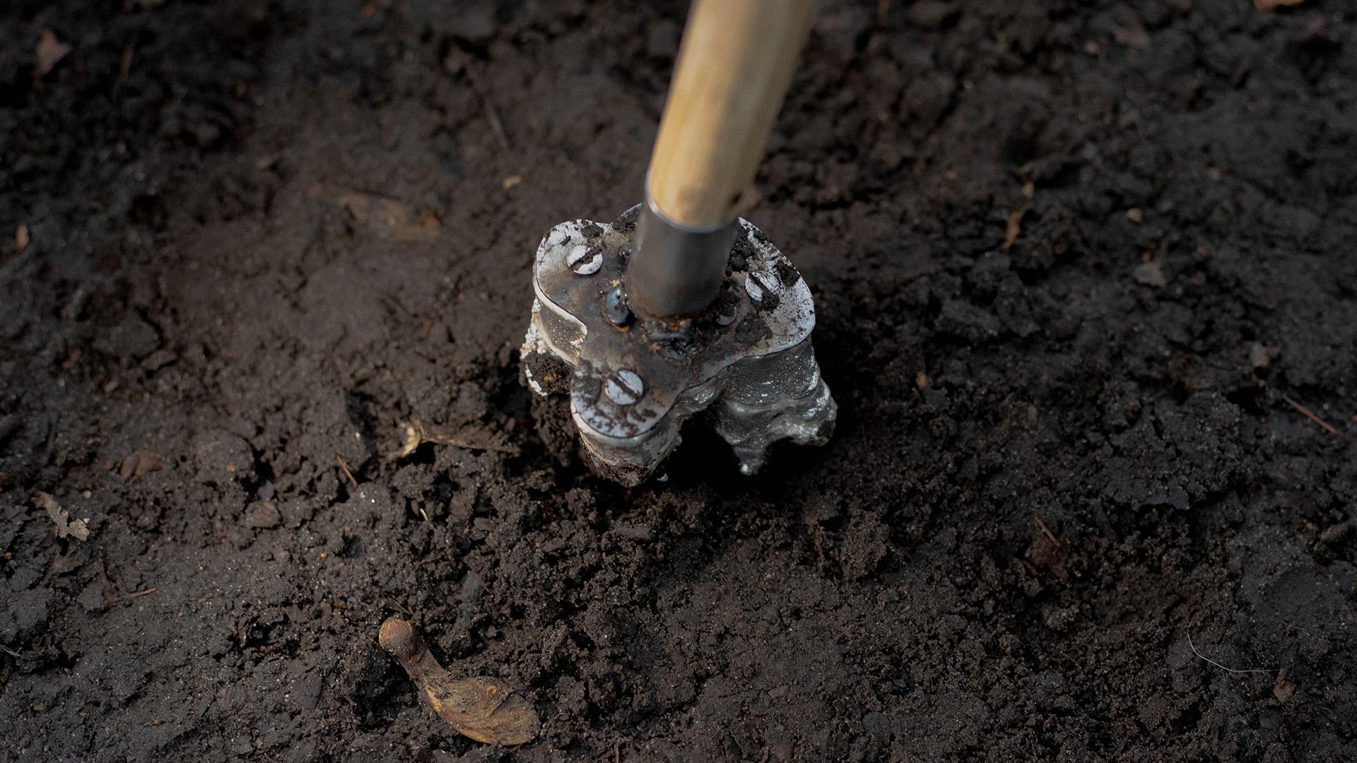 Tool interacting with soil