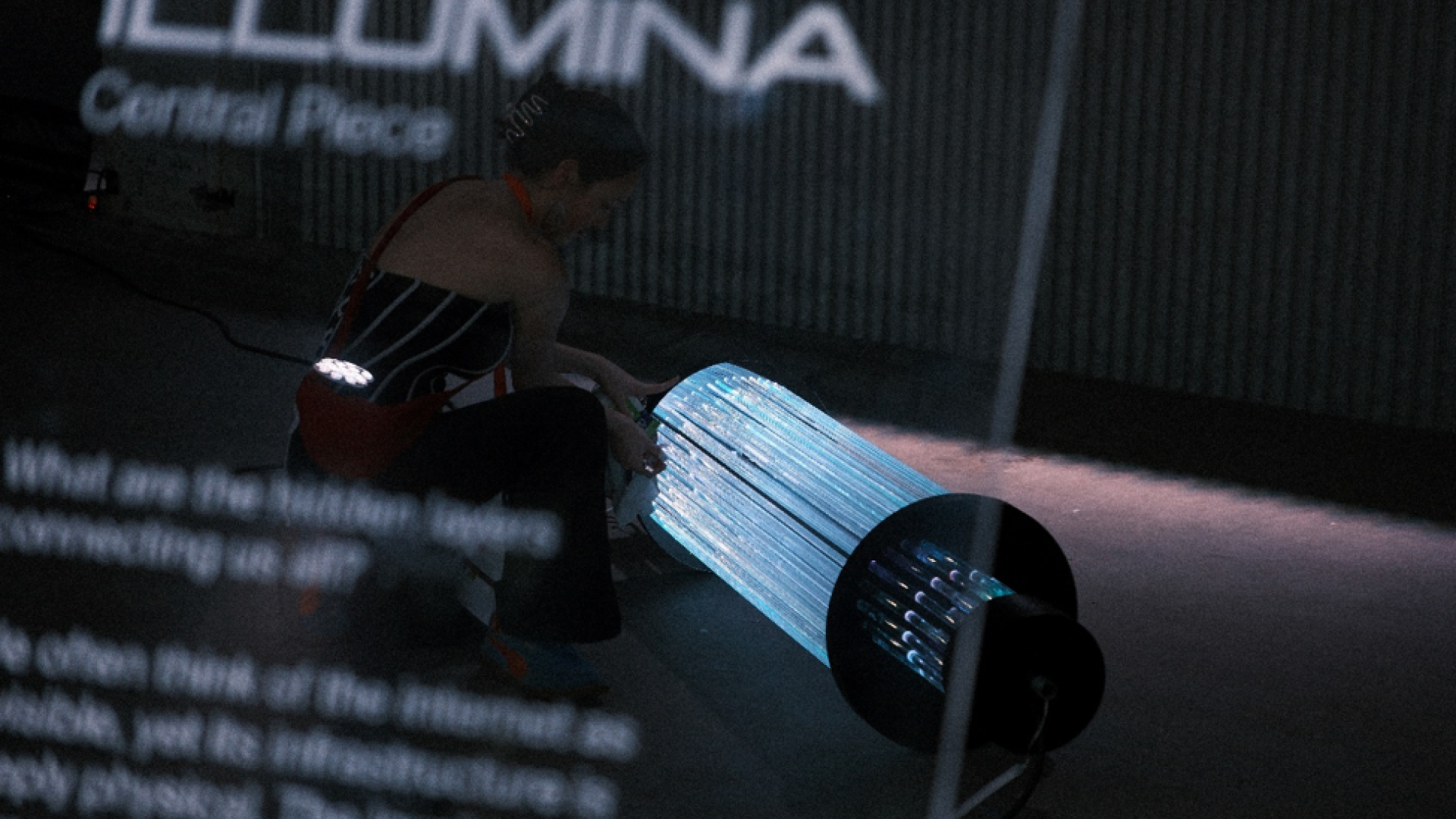 illumina - Central Piece