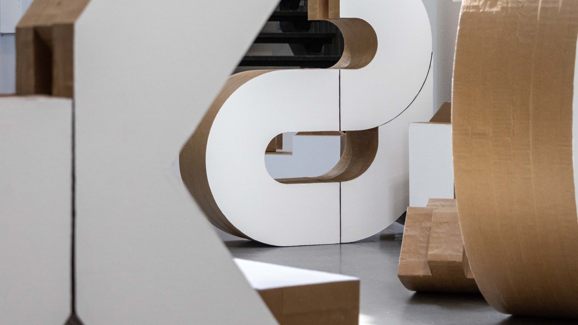 Installation Deconstruction of Type