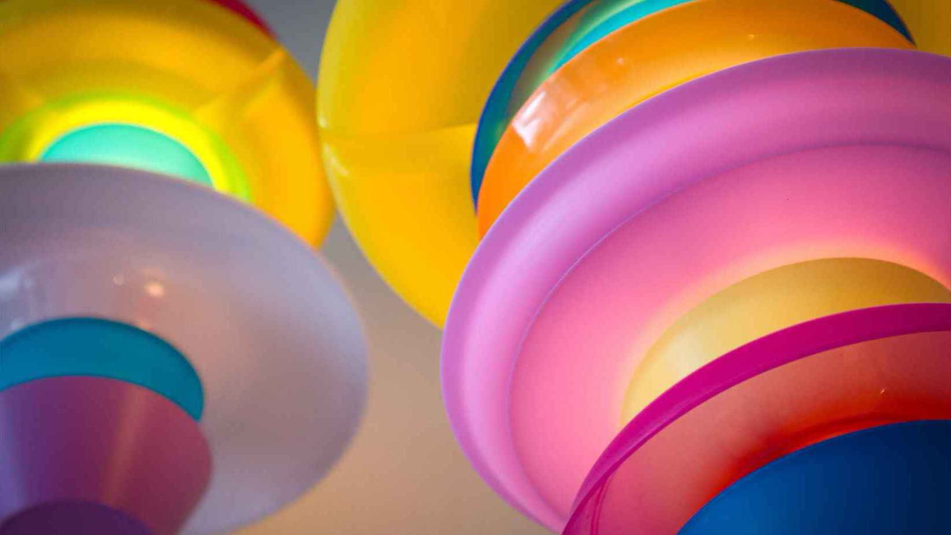 Close-up of Lumiloop lamps