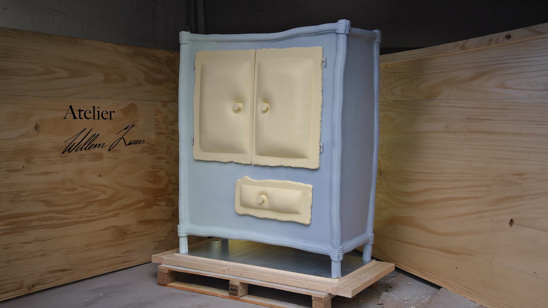 Meatgrinded Cabinet