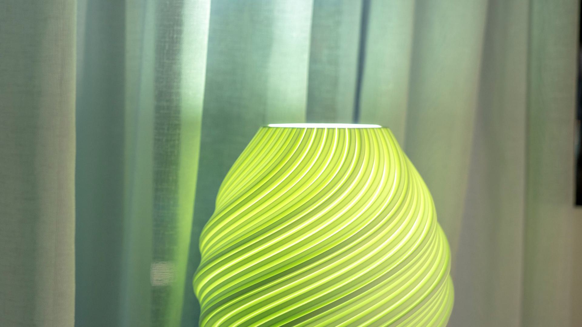 Noord see Lights Groene Wulk Table Lamp