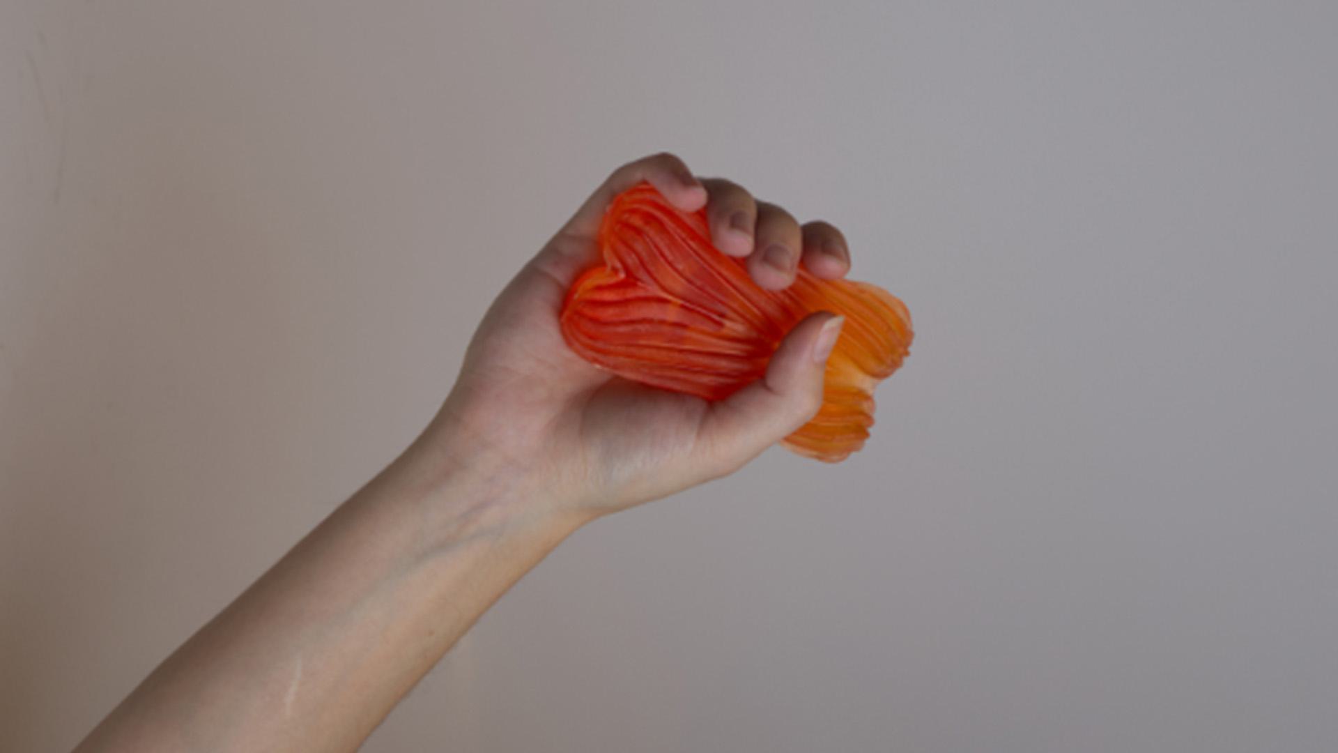 Soap 'N' Roll —  soap bar for single hand use