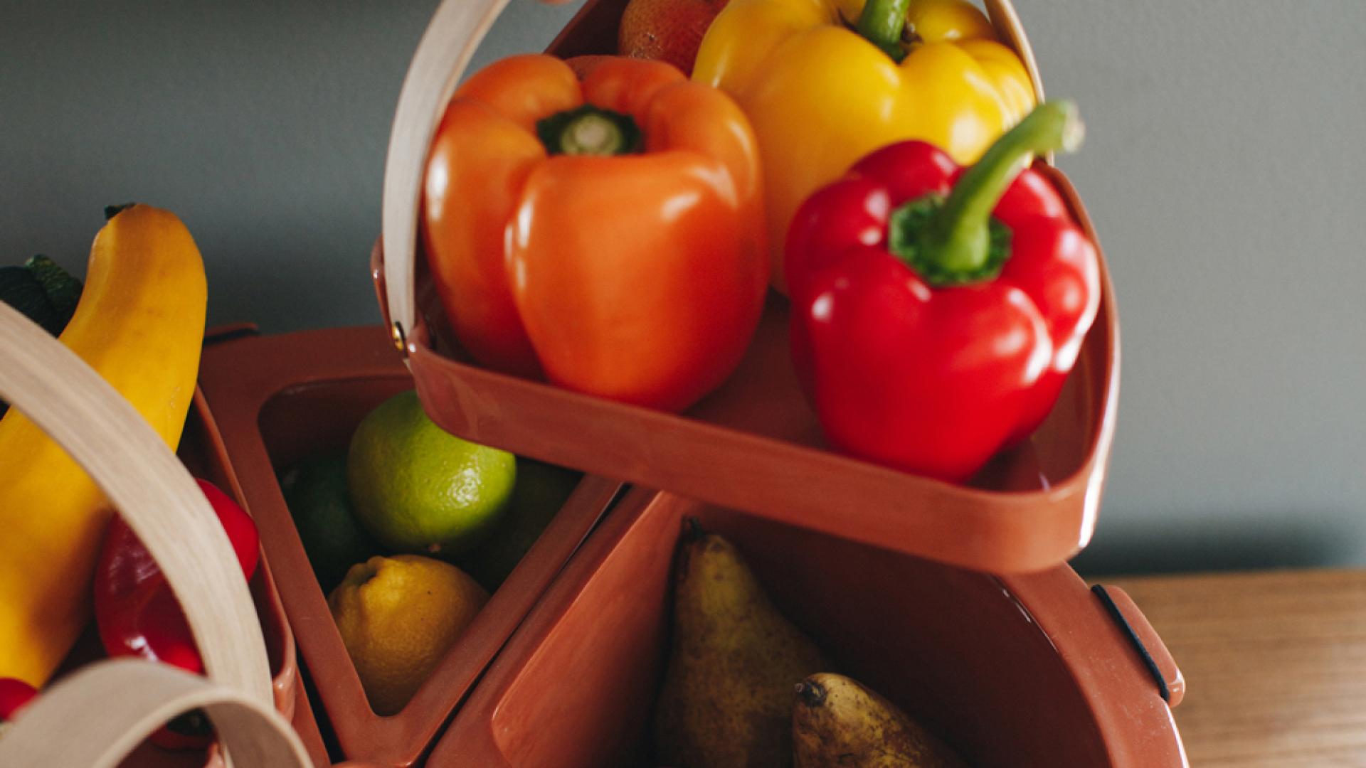 Patera Magna food saving fruit &amp; vegetable bowl