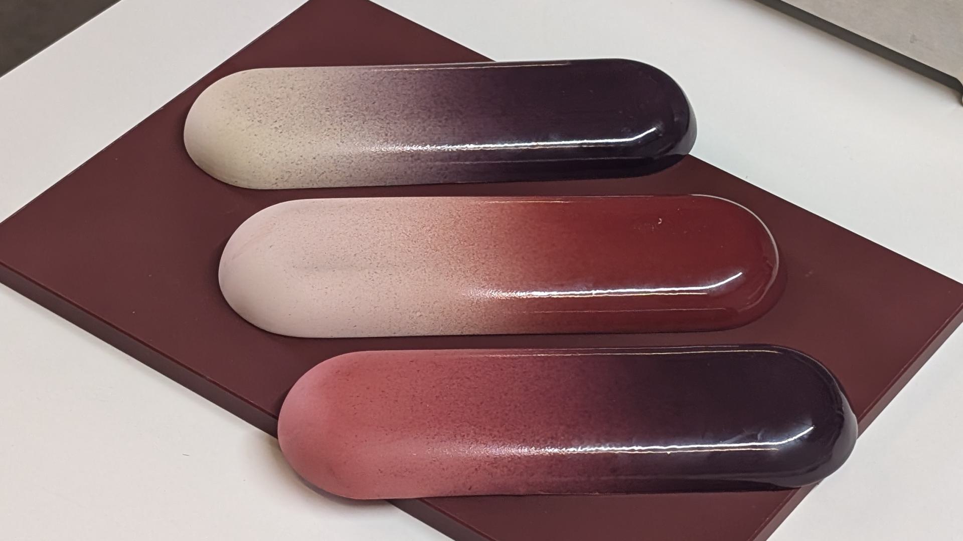 PILL twotone custom colours
