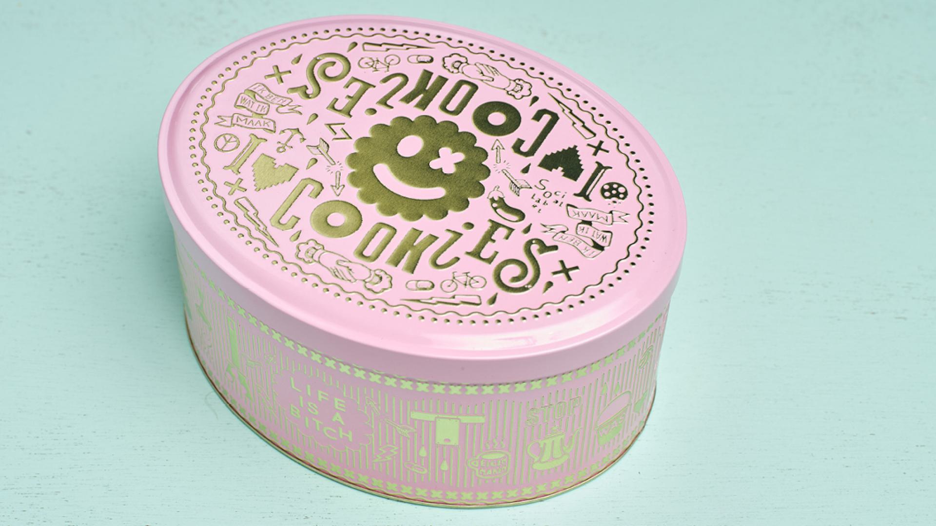 Social label  COOKIE, Biscuit tin and recipe