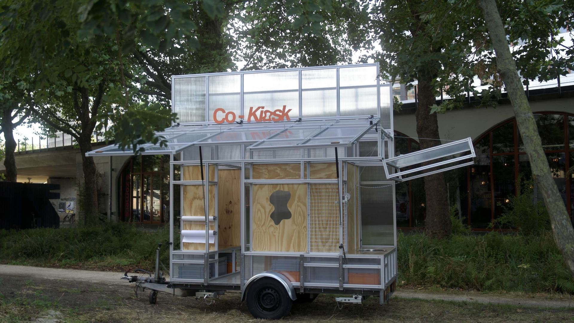 Co-Kiosk