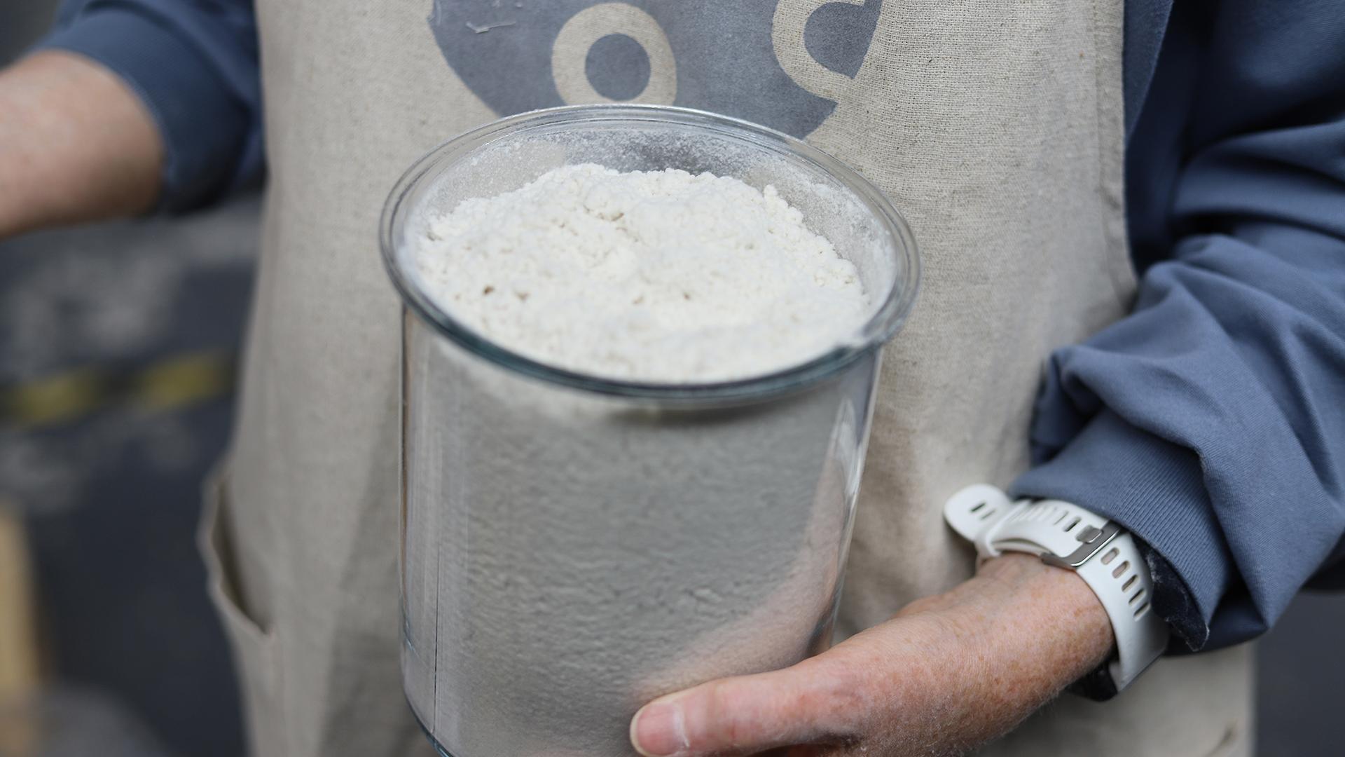 Cotton flock fibre made from waste