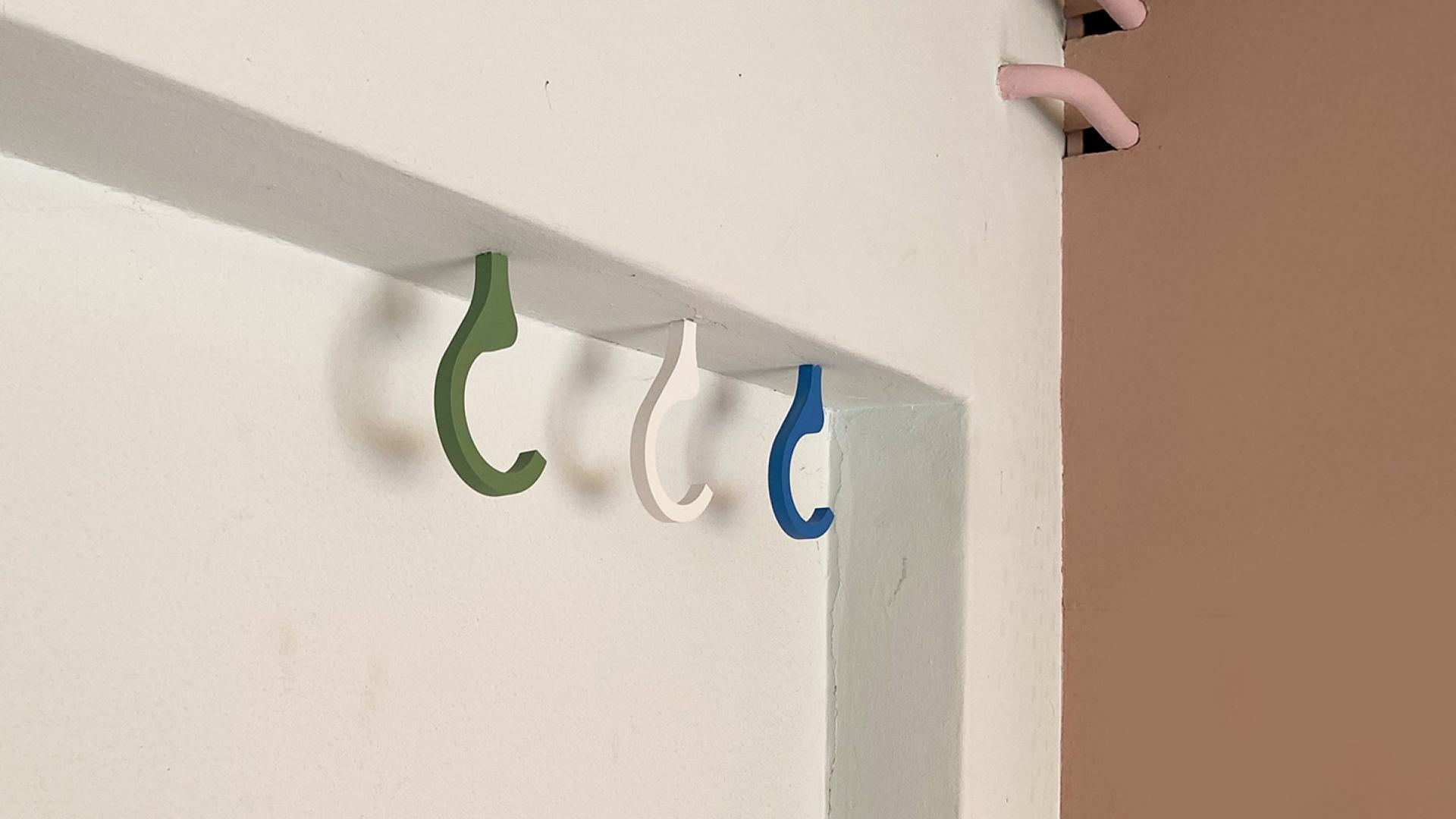 Suspenz-2, ceilinghook.