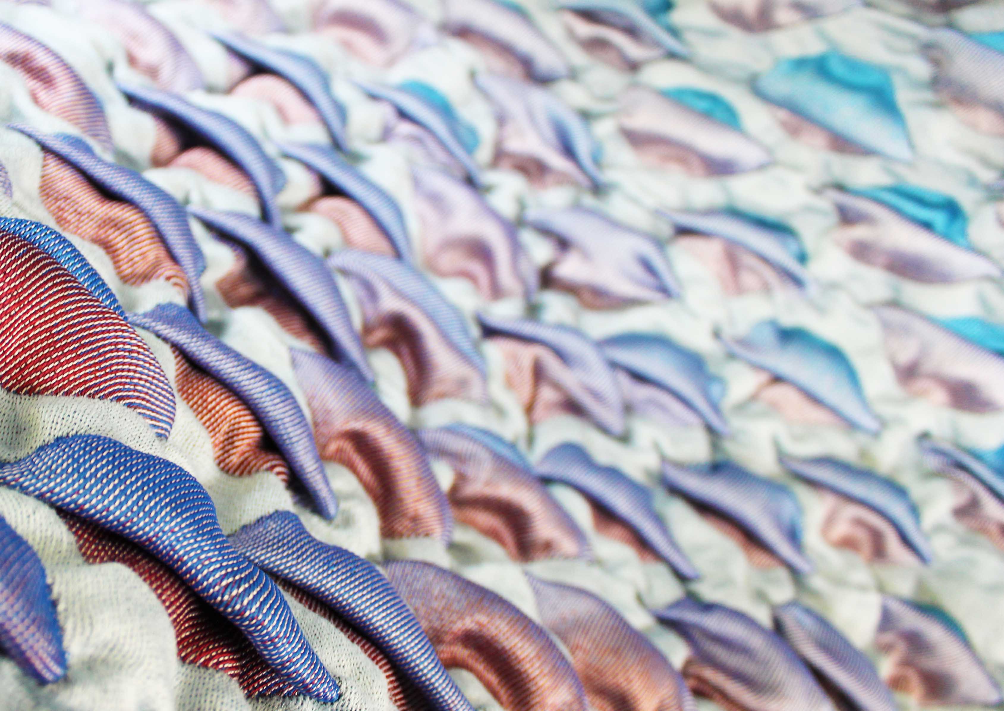 detail of the 3D woven jacquardfabric designed by Milou Voorwinden