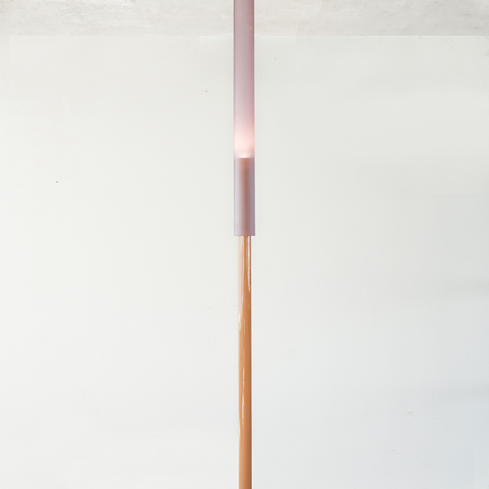 beam light, caramel lilac