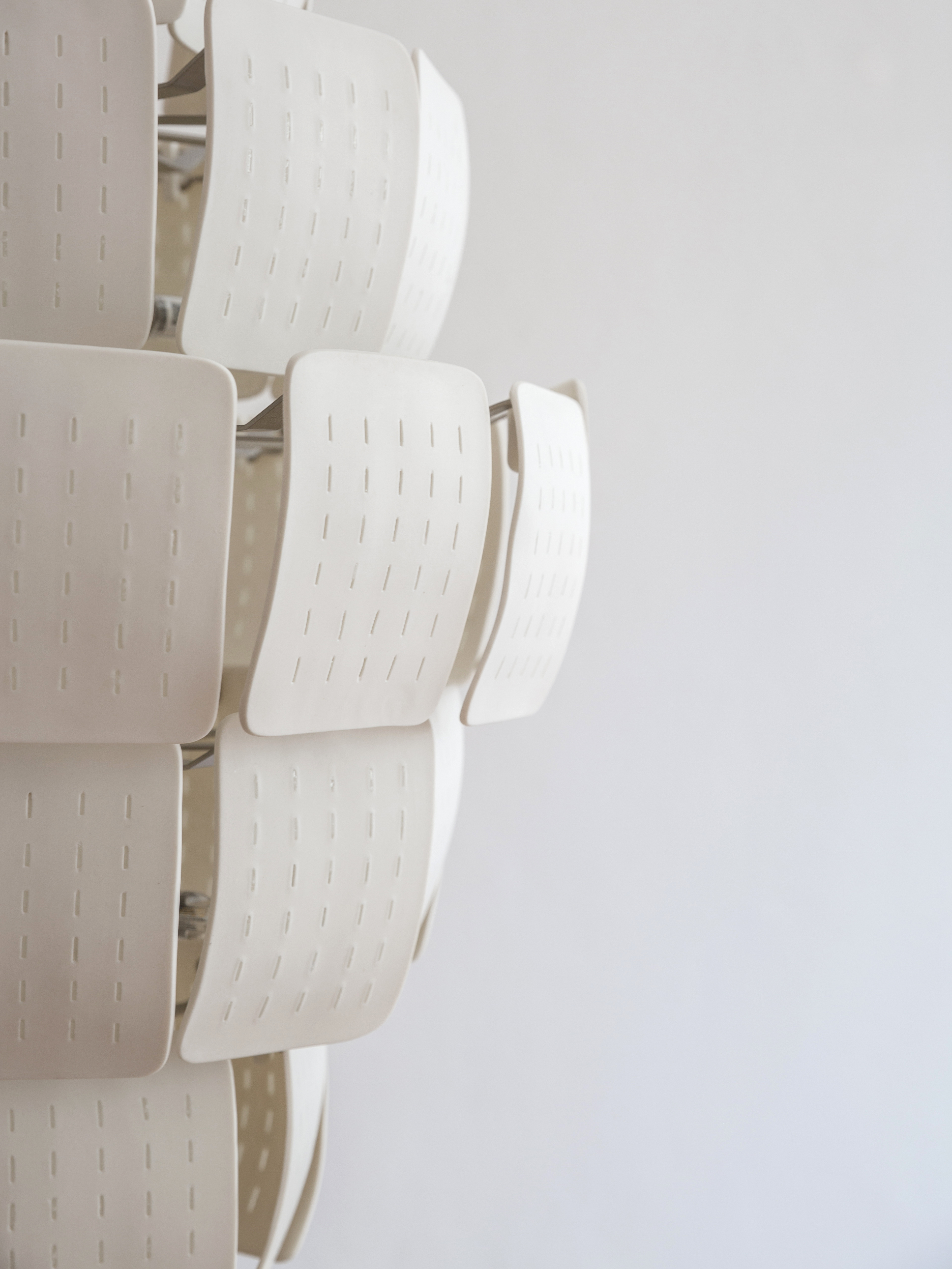 [Non-] Transparency Chandelier JHA PORCELAIN - detail