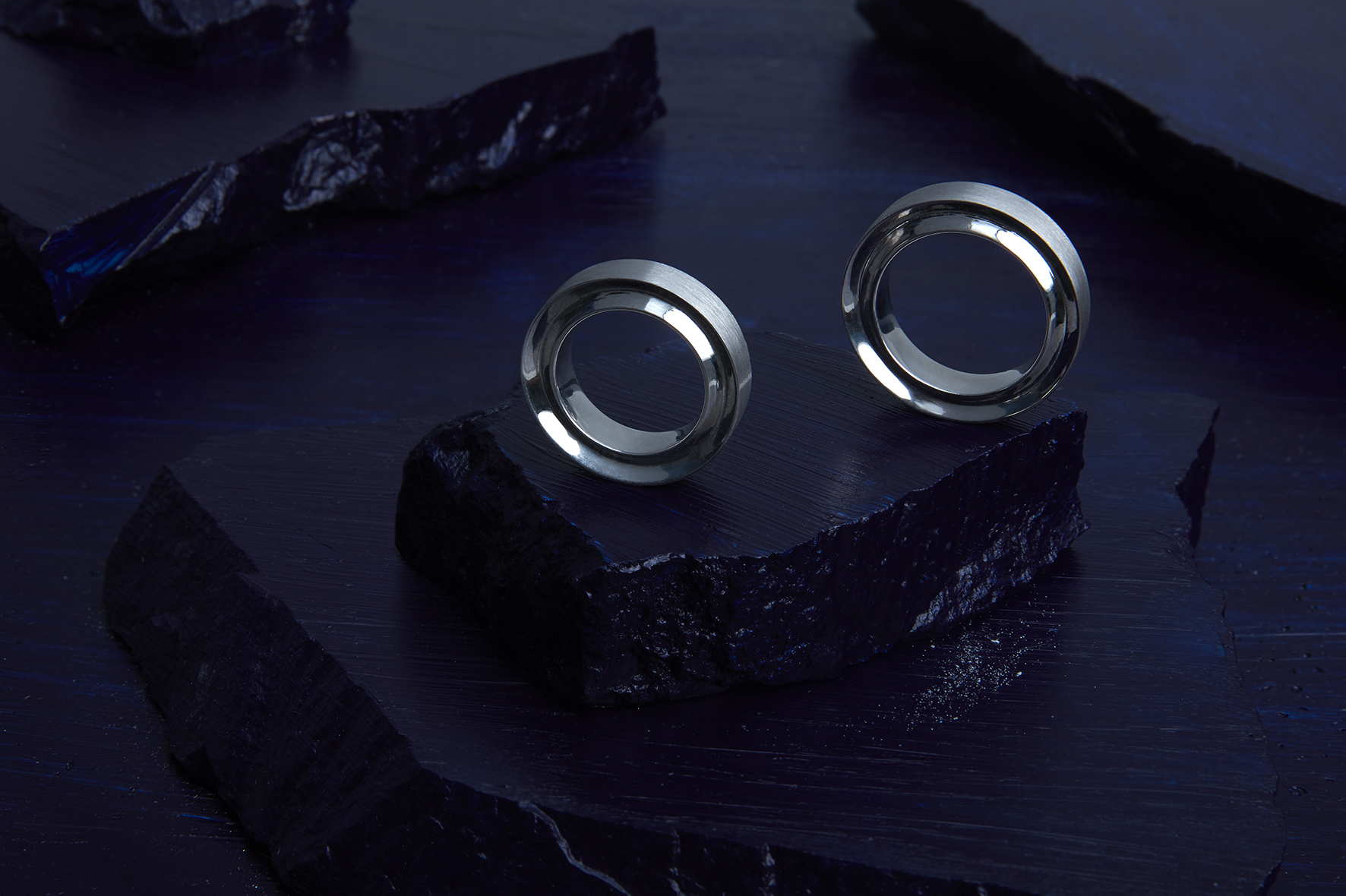 Tulou,  Ring,  brushed Silver,  18k Platinum Gold Plated