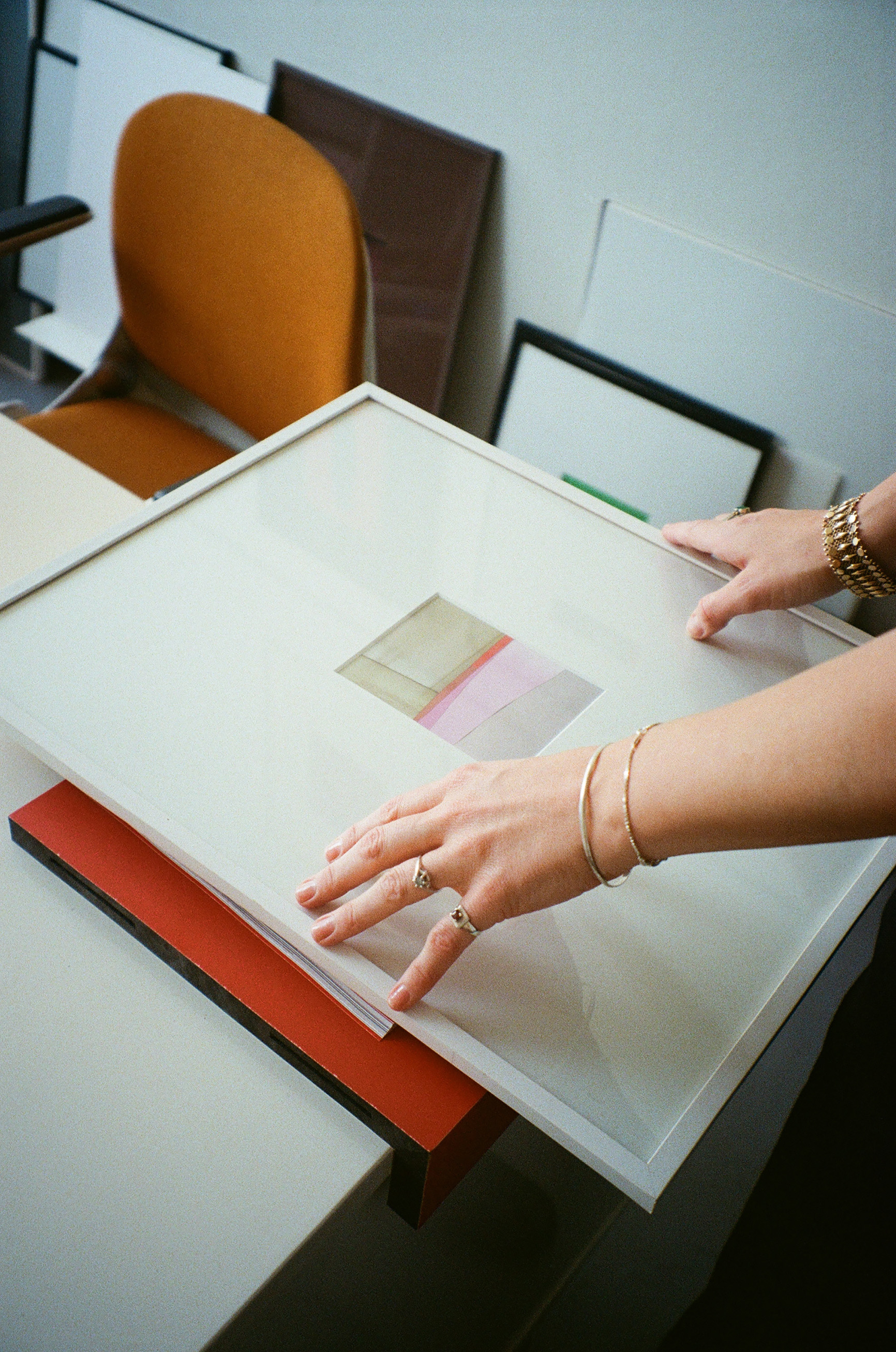 Correlating Colours, by Stella Verdult  x Kendix