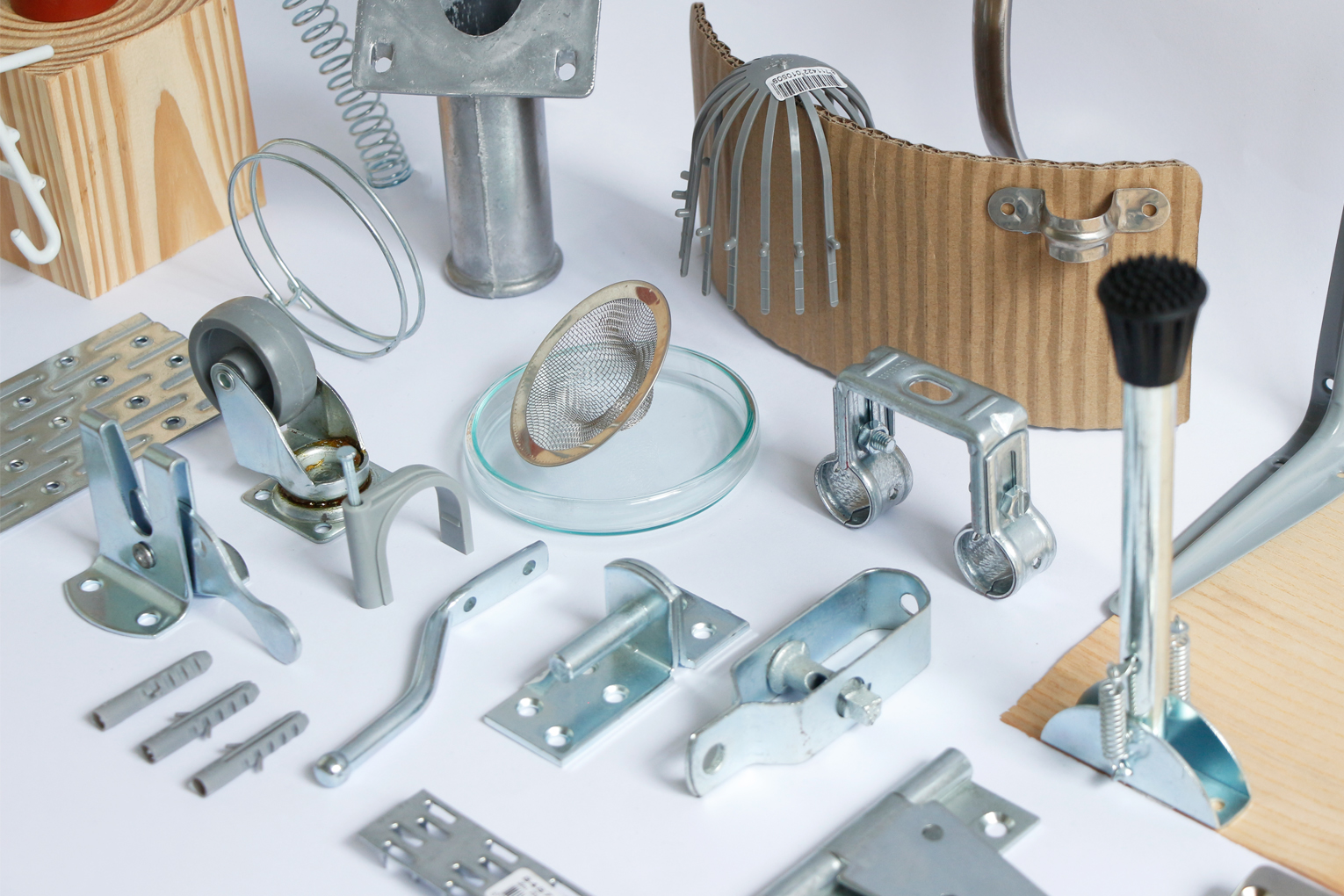 Dutch Metal Hardware Collection 