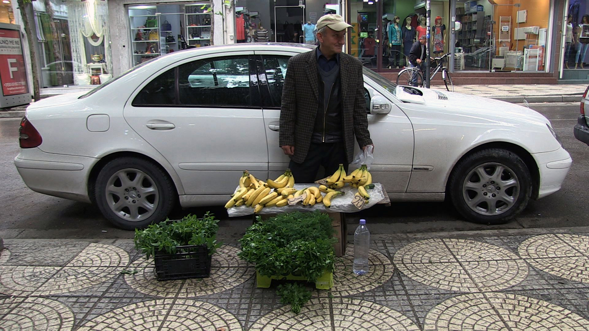 Still uit de film 'Rruga' in Tirana, 2016