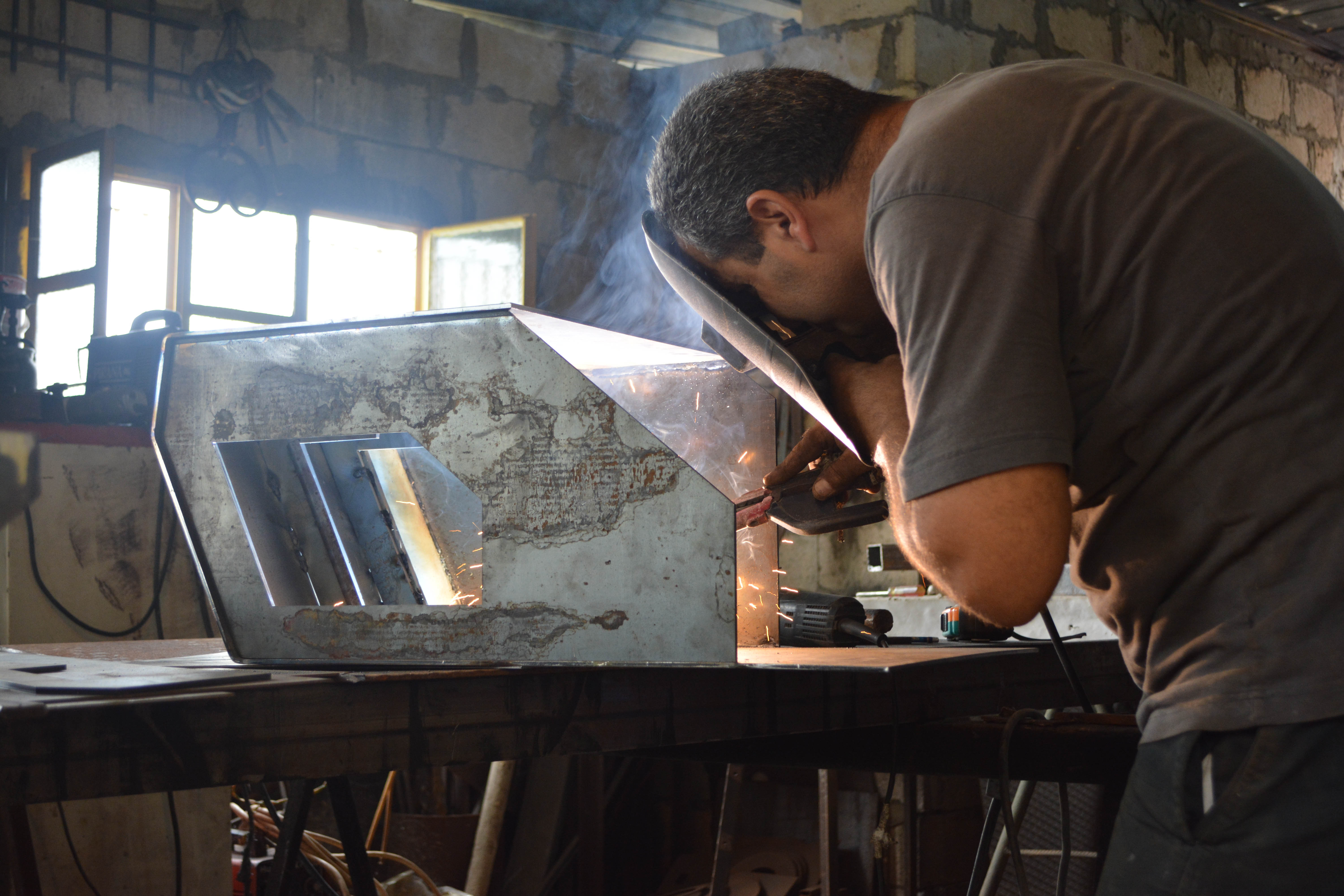 Stouff, Lebanese smith in action