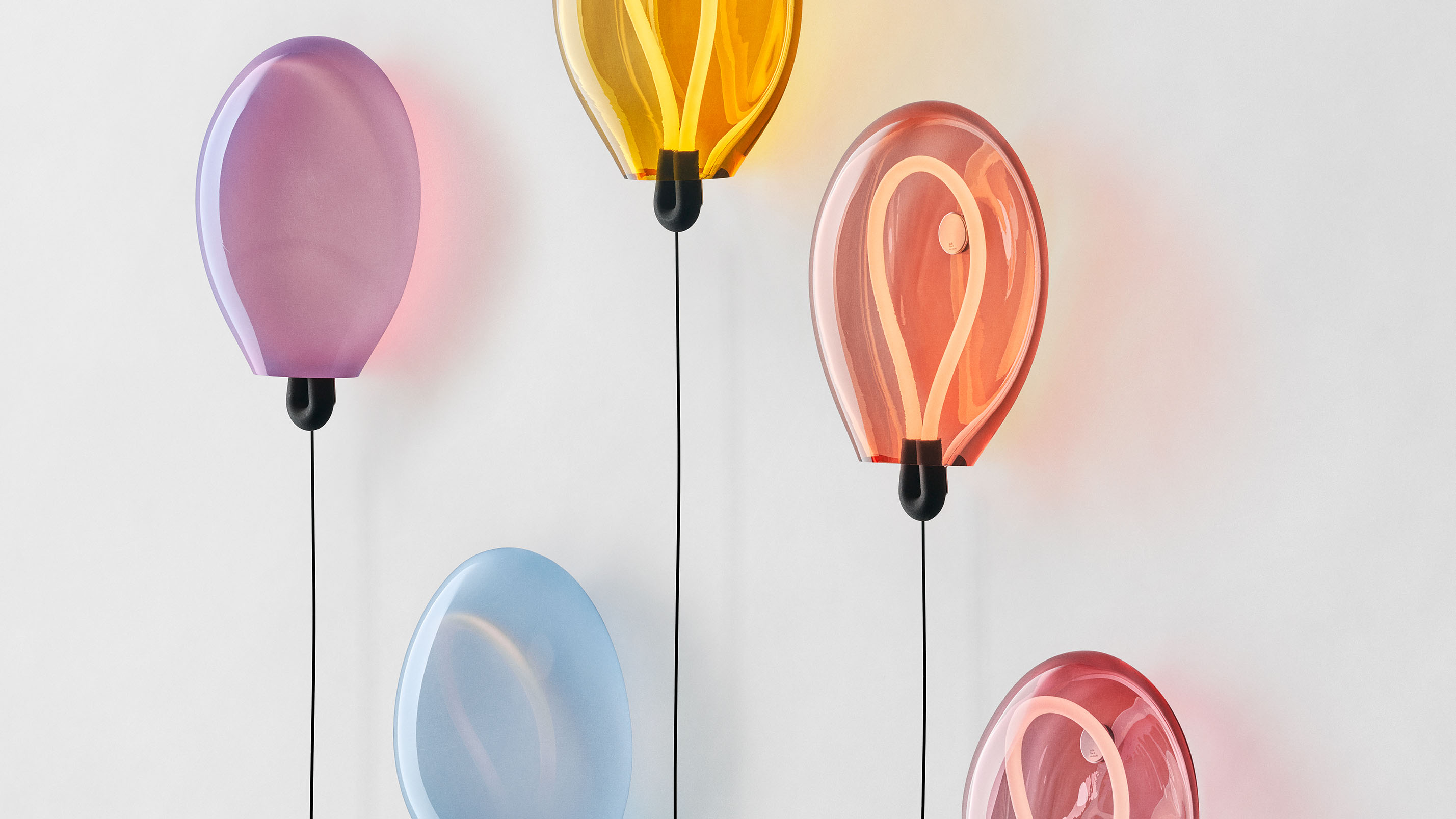 new: BULLA wall light