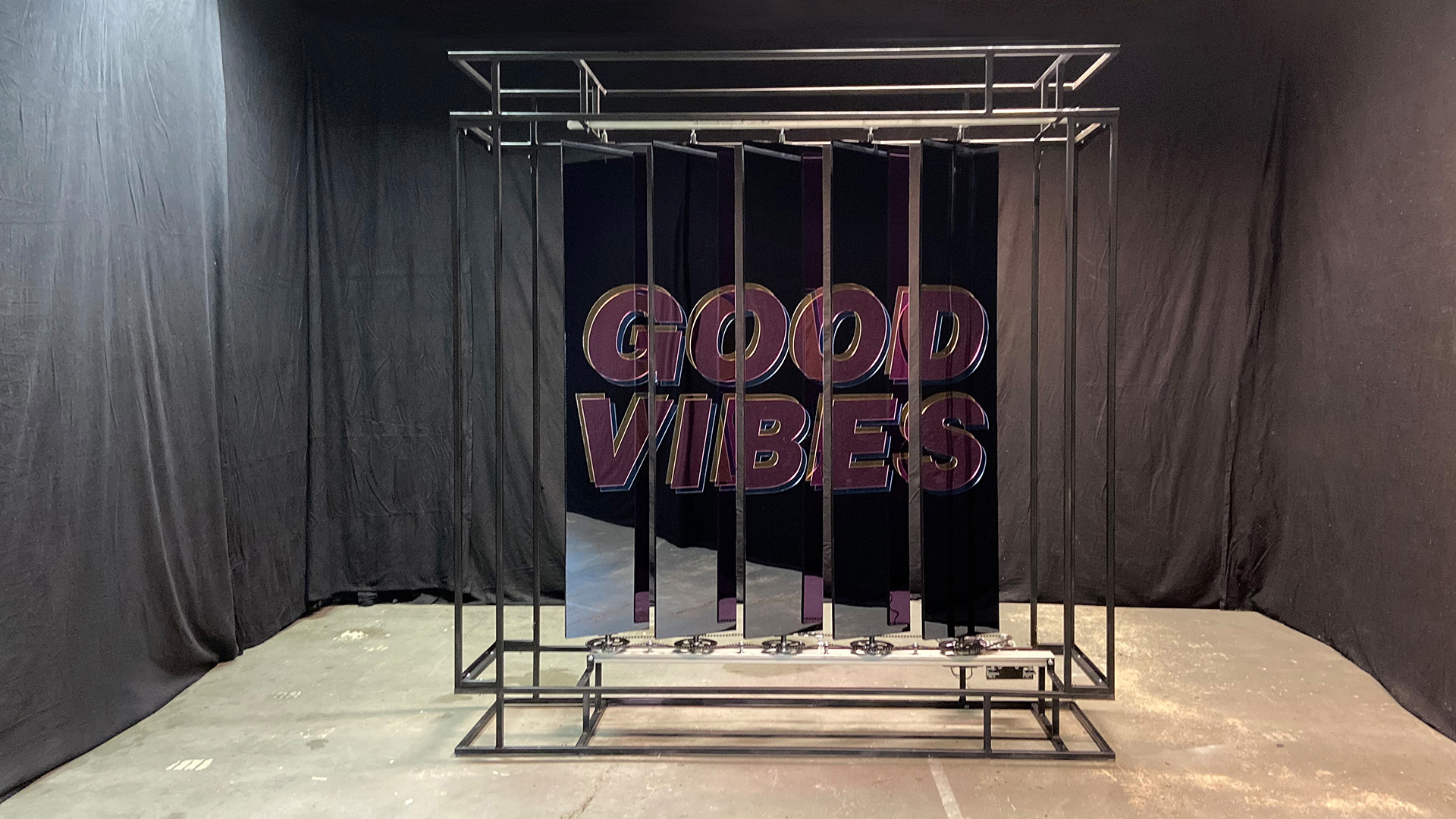 'Come Closer' installation