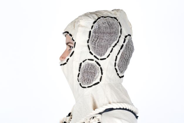 Hieke Kreileman / Fashion - thema Wrapped