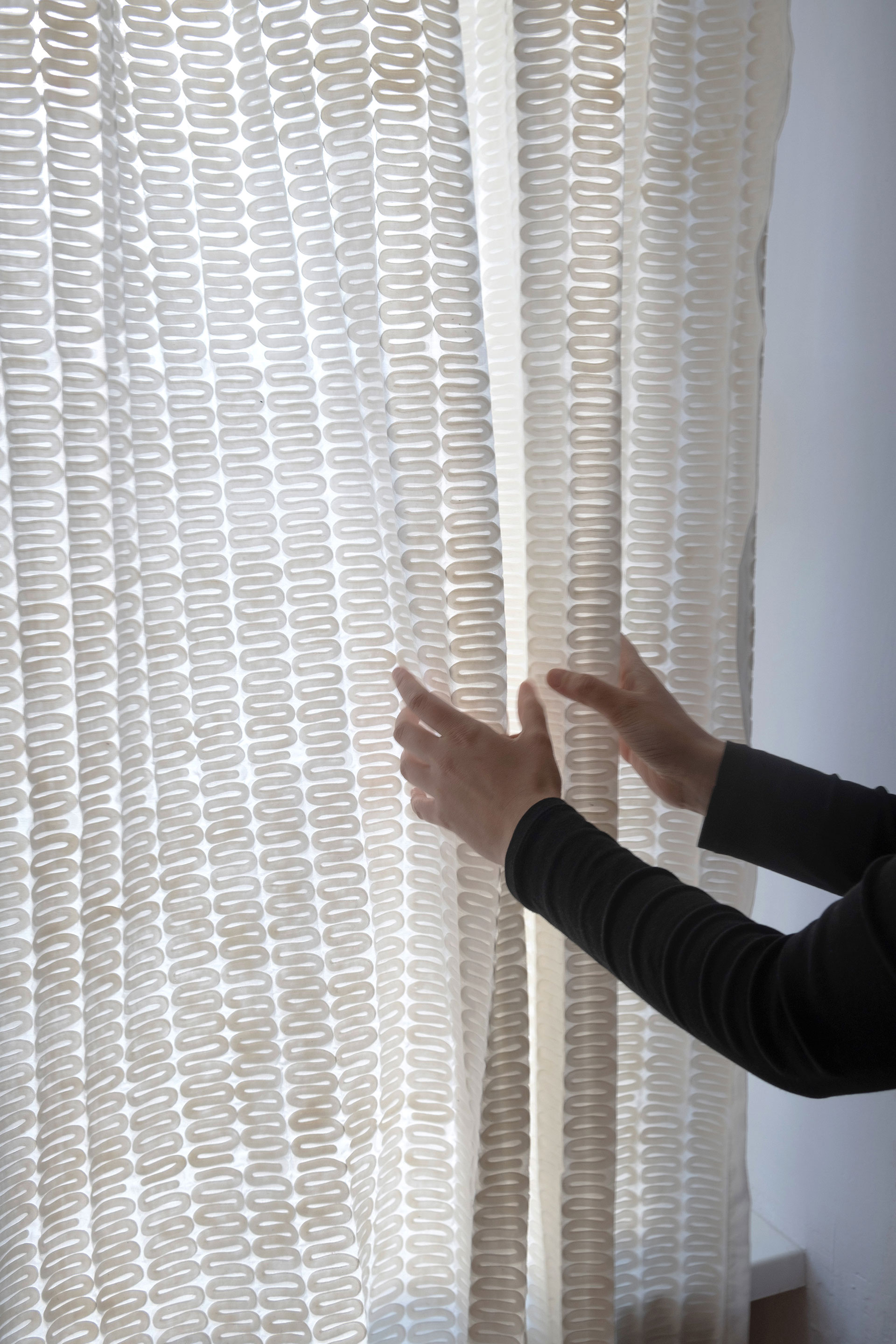 Curtain printed with PCM &amp; foam