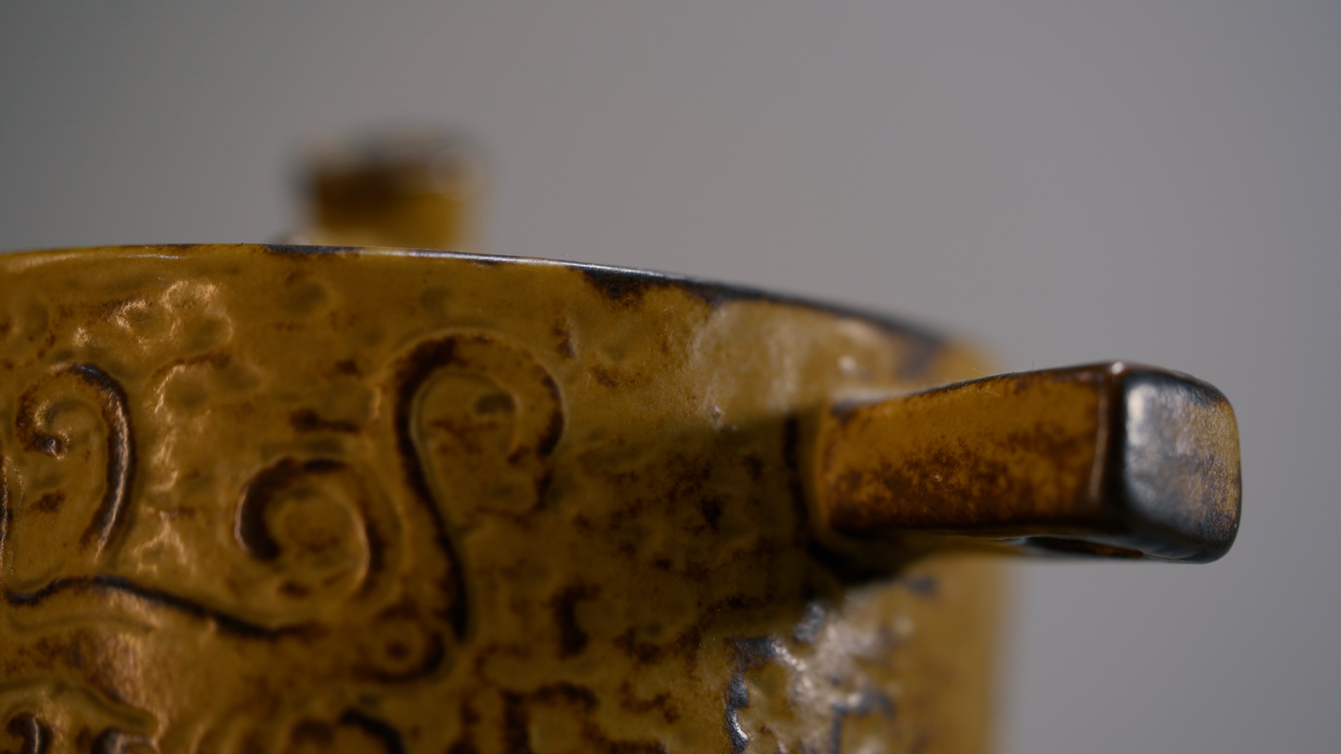Objects with story