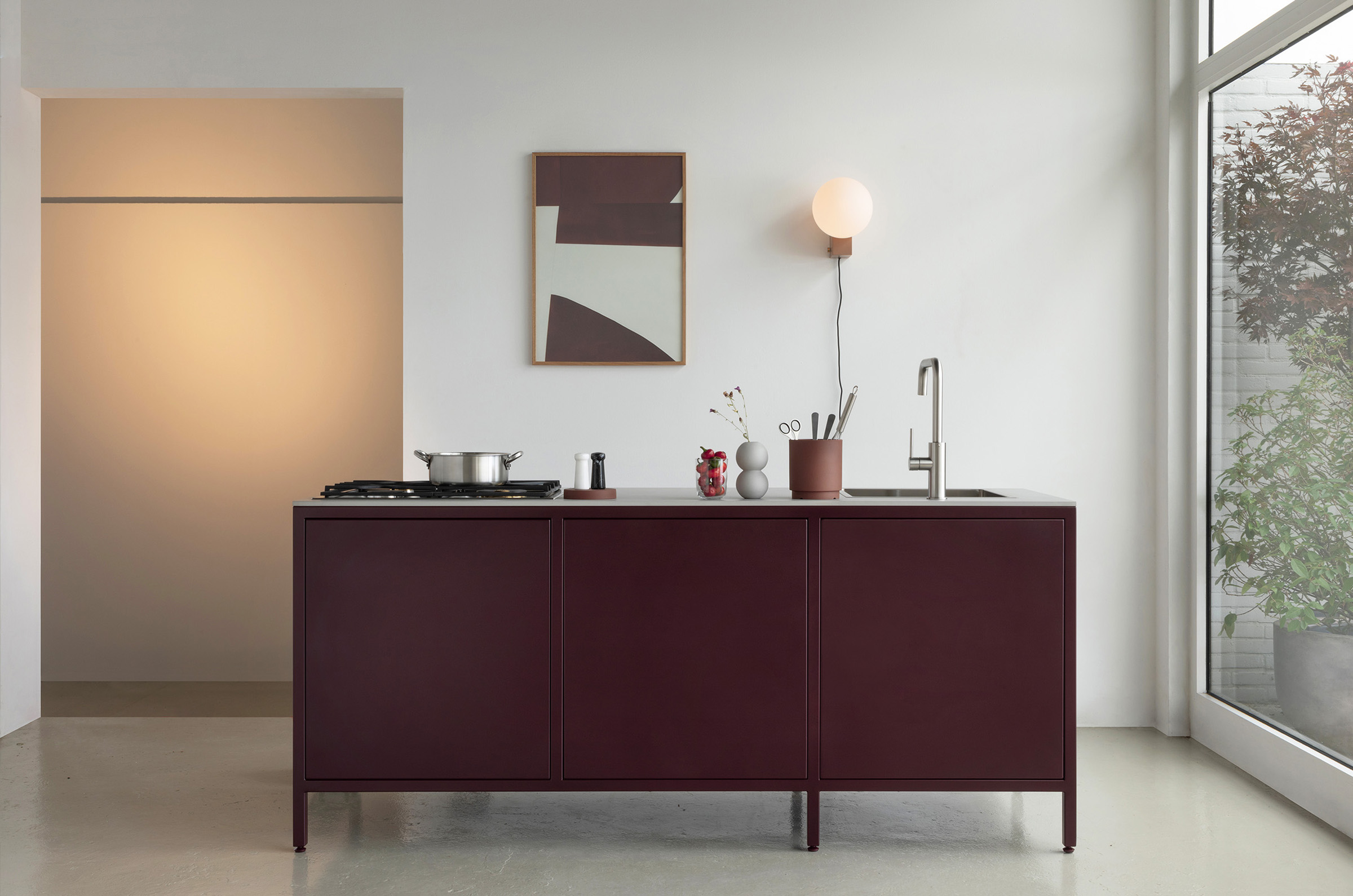 K192 in burgundy