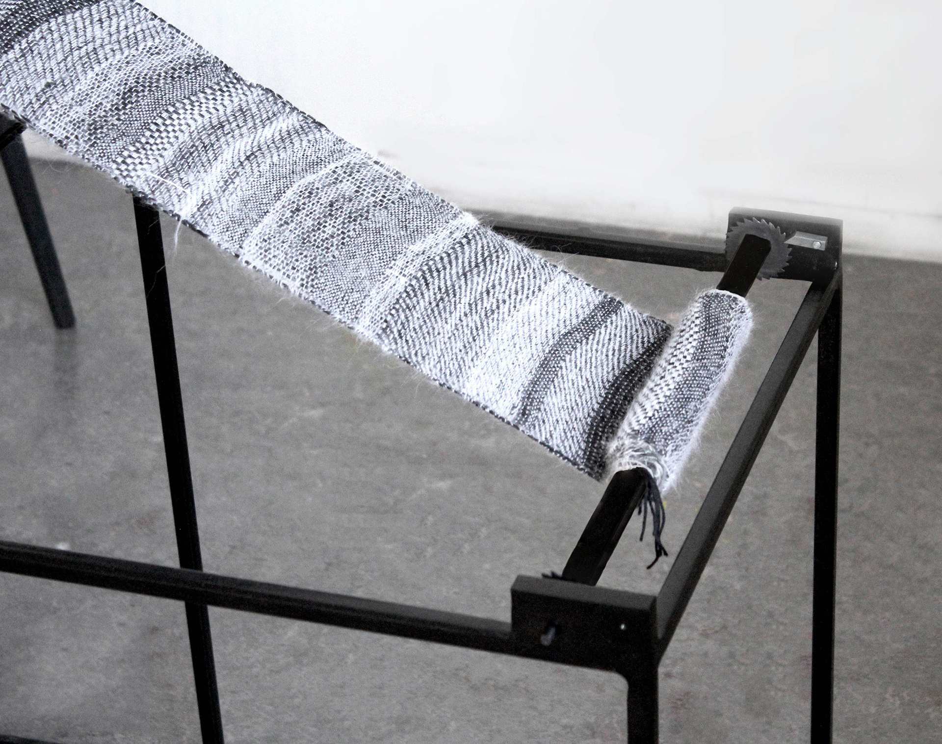Valuable Gesture Factory - Weaving