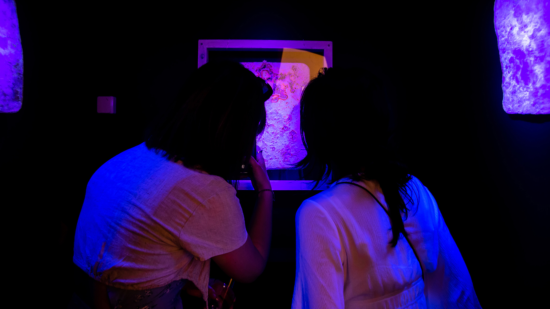 Andrea Brittnek MAP UV light cabin