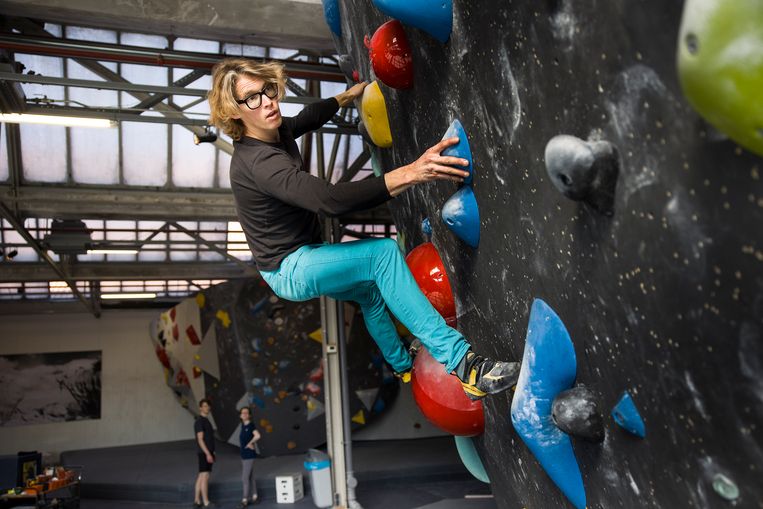 Uitgelicht in https://www.trouw.nl/duurzaamheid-natuur/valmatten-van-schoenzolen-en-touwen-van-afvalmateriaal-de-klimsport-kan-schoner~b035e9d6/?referrer=https%3A%2F%2Fwww.google.com%2F