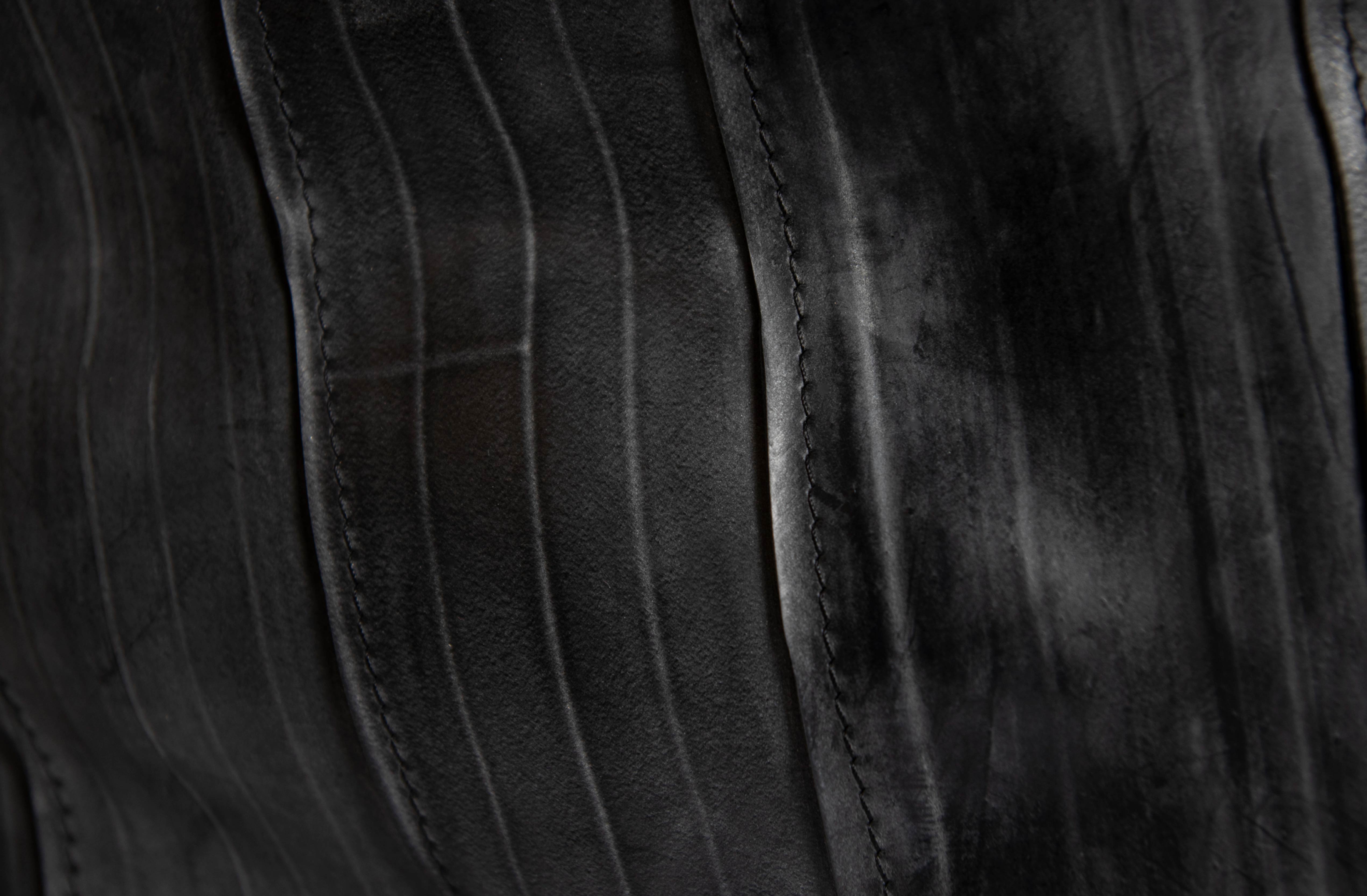 Material: Used bicycle tires