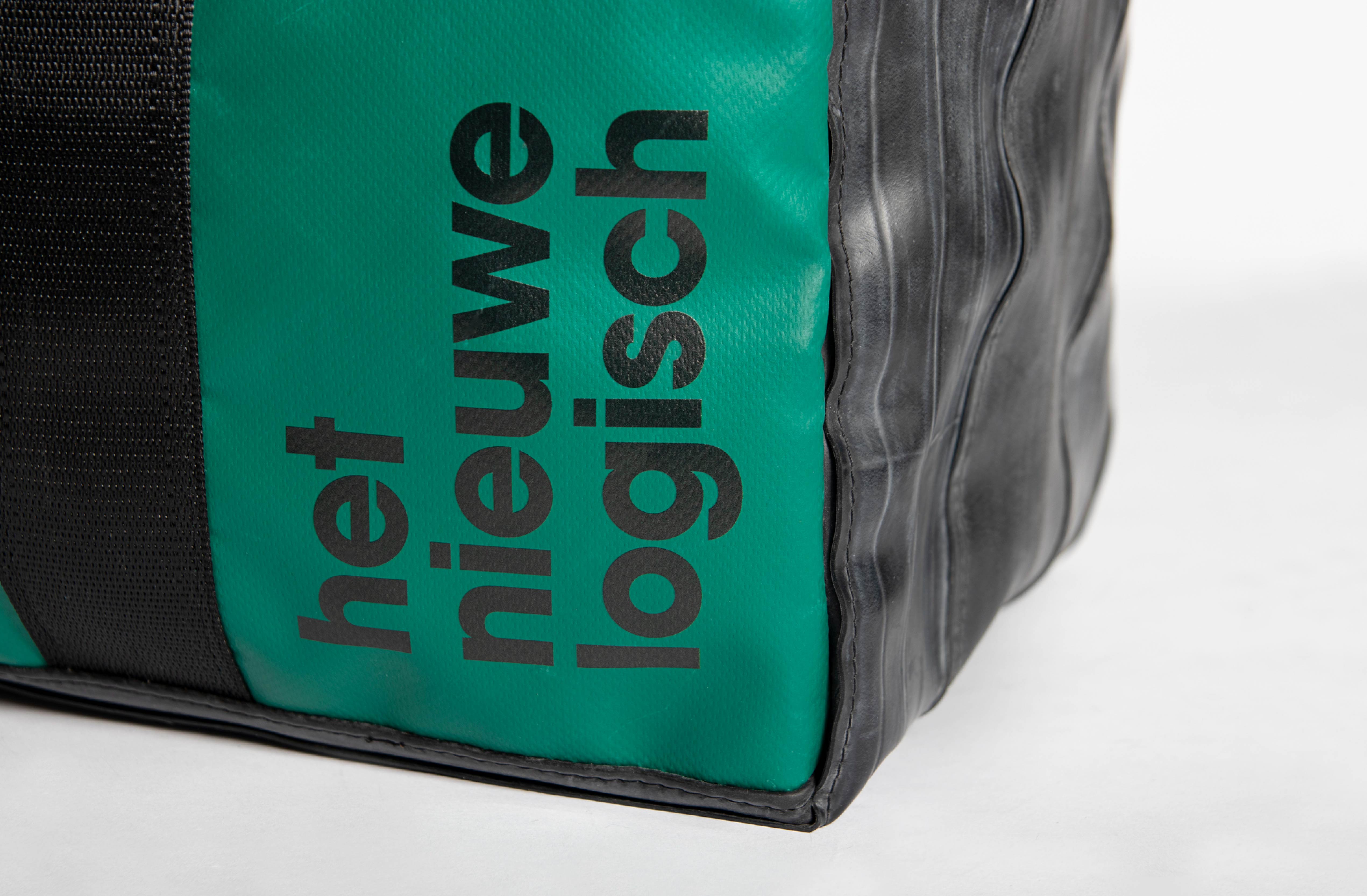 Detail of The New Logic weekend bag