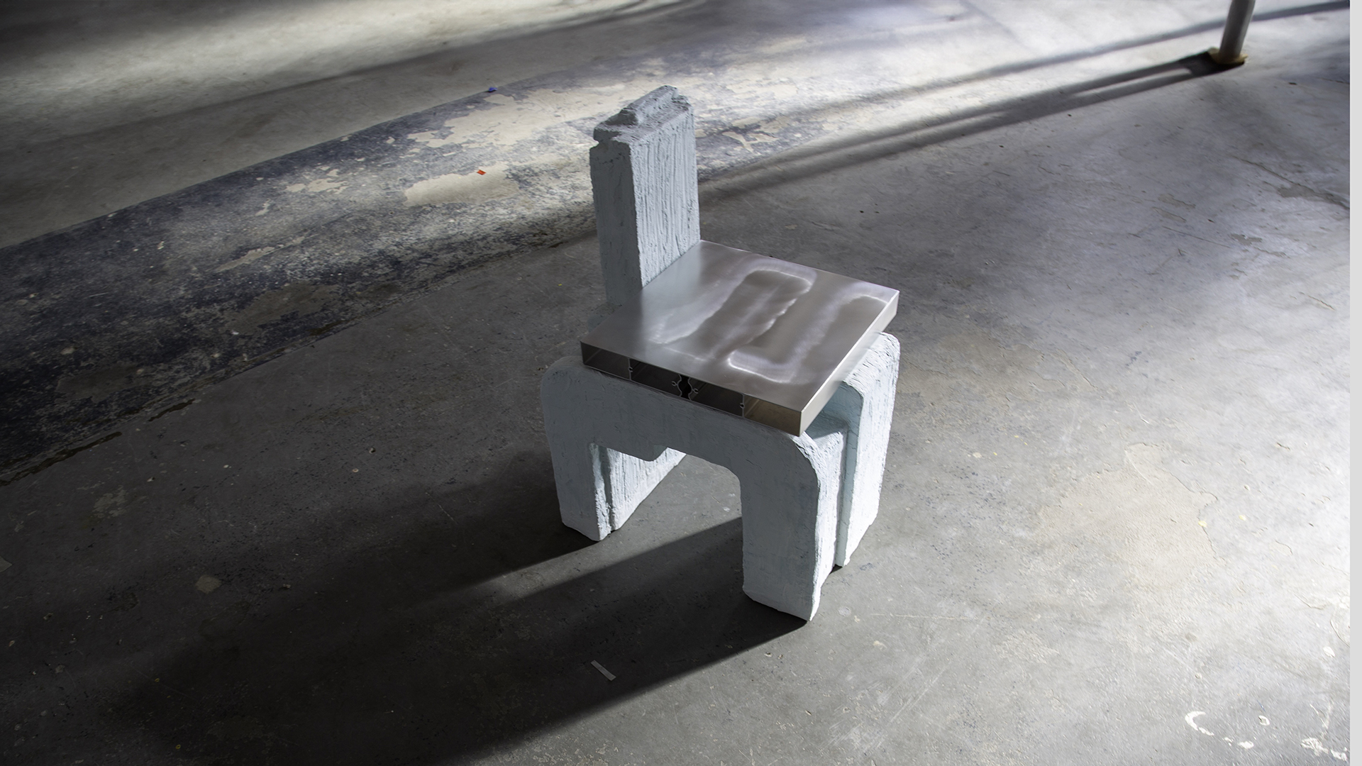 Amended 2.0 Chair