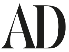 Uitgelicht in https://www.admagazine.fr/decoration/shopping-deco/diaporama/le-metal-irise-en-10-pieces-de-createurs/60015