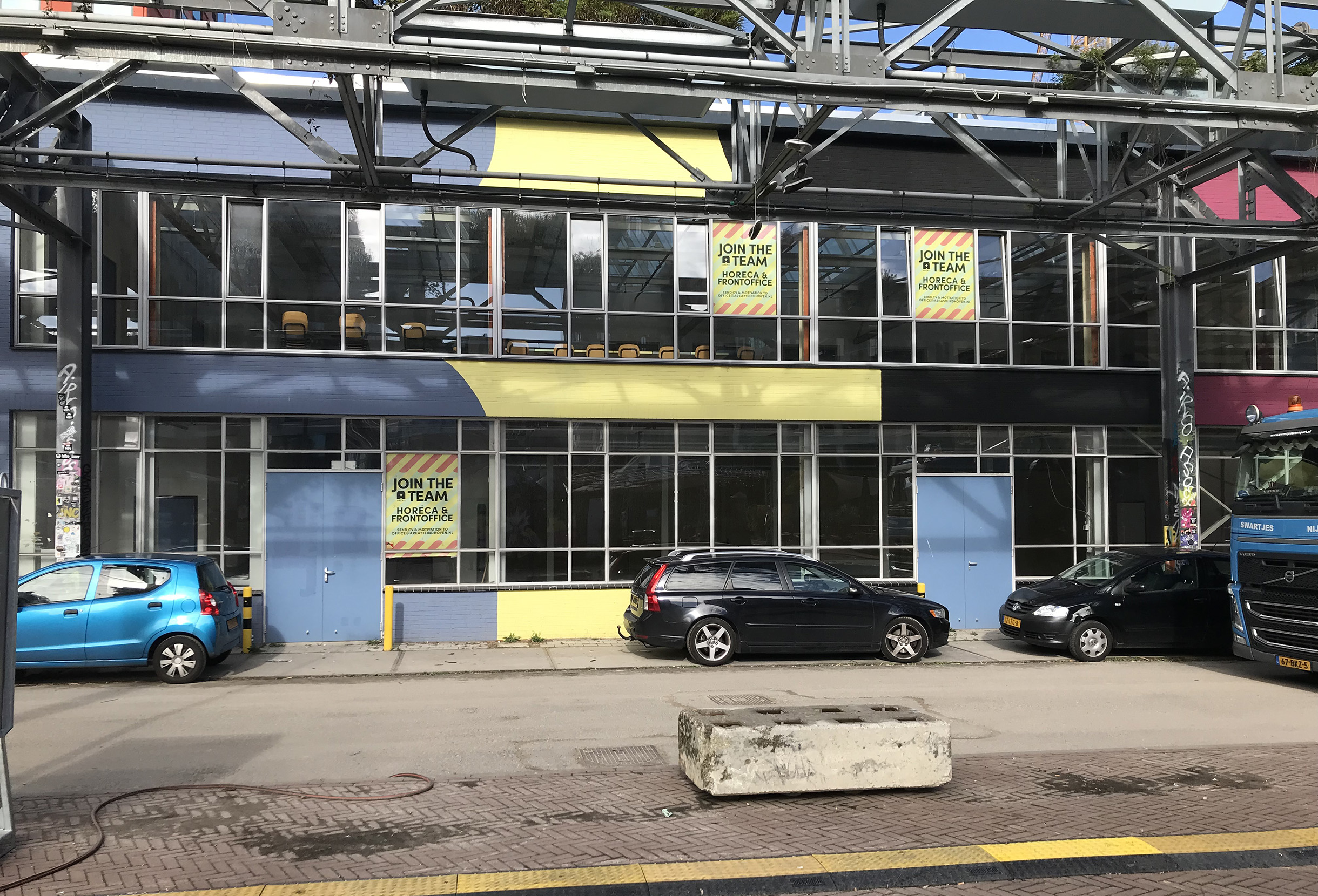 Rabobank at area51 - location outside