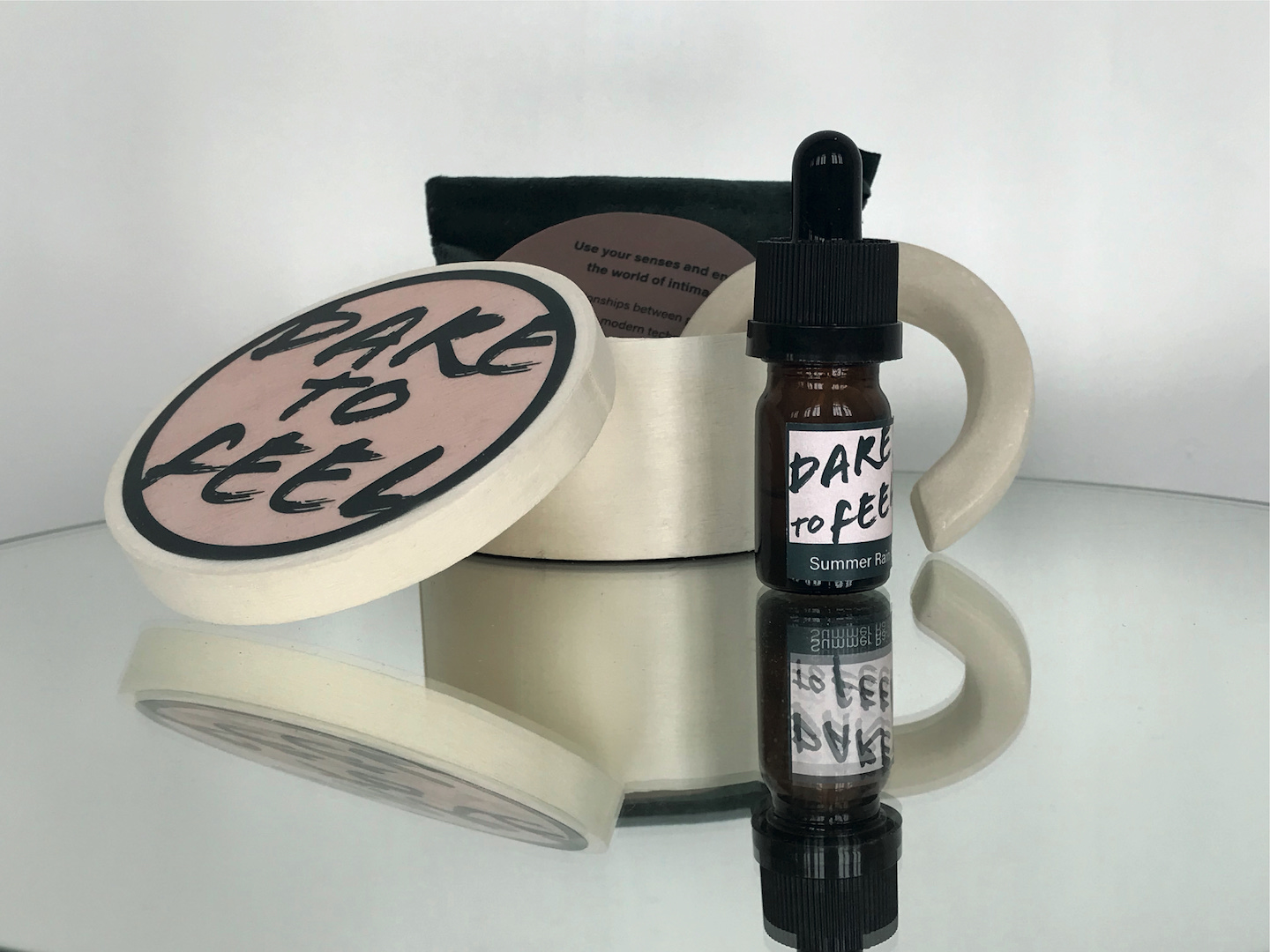 The aroma set: ceramic light ring and the aroma