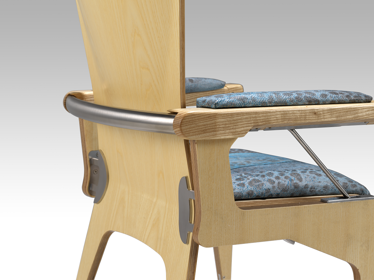 Sta op stoel 'de Bib'. Stand-up chair 'the Bib' 4