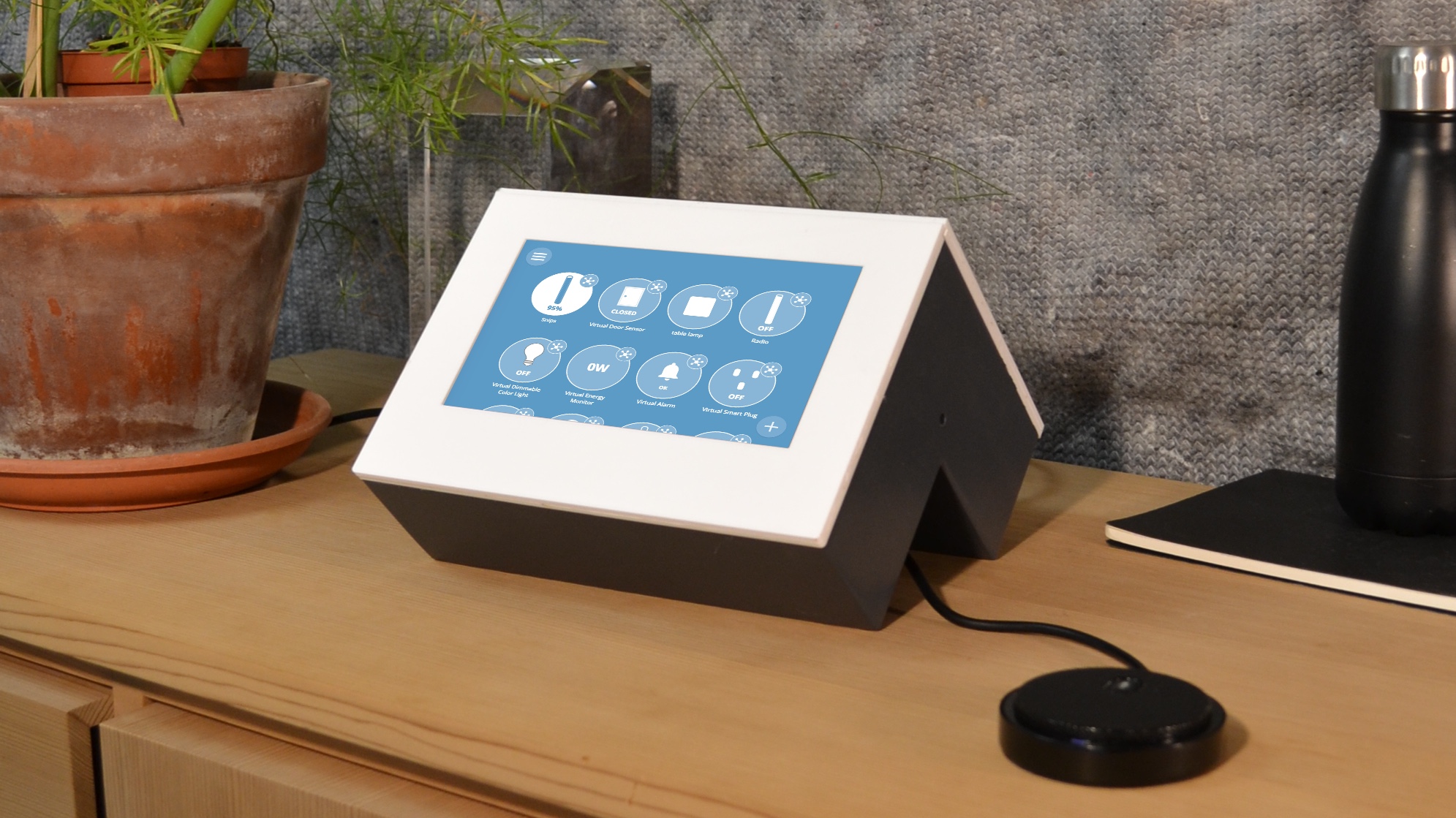Candle Smart Home Controler, design Jesse Howard