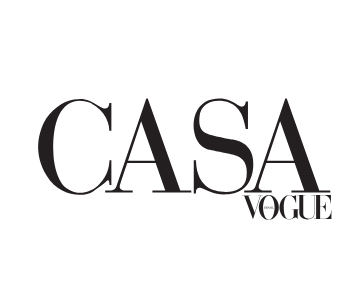 Uitgelicht in https://casavogue.globo.com/design/moveis/noticia/2023/07/10-moveis-repletos-de-historia-para-enriquecer-o-decor.ghtml