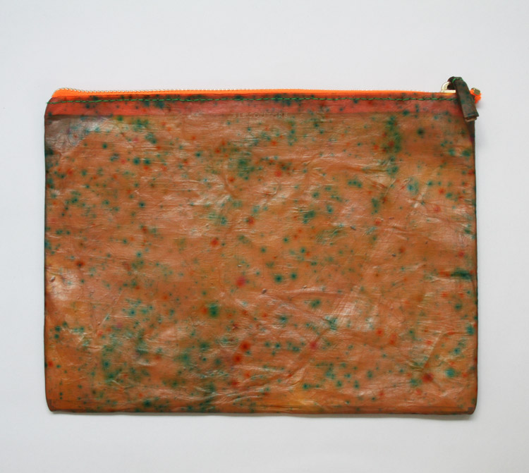 Bioleather clutch 