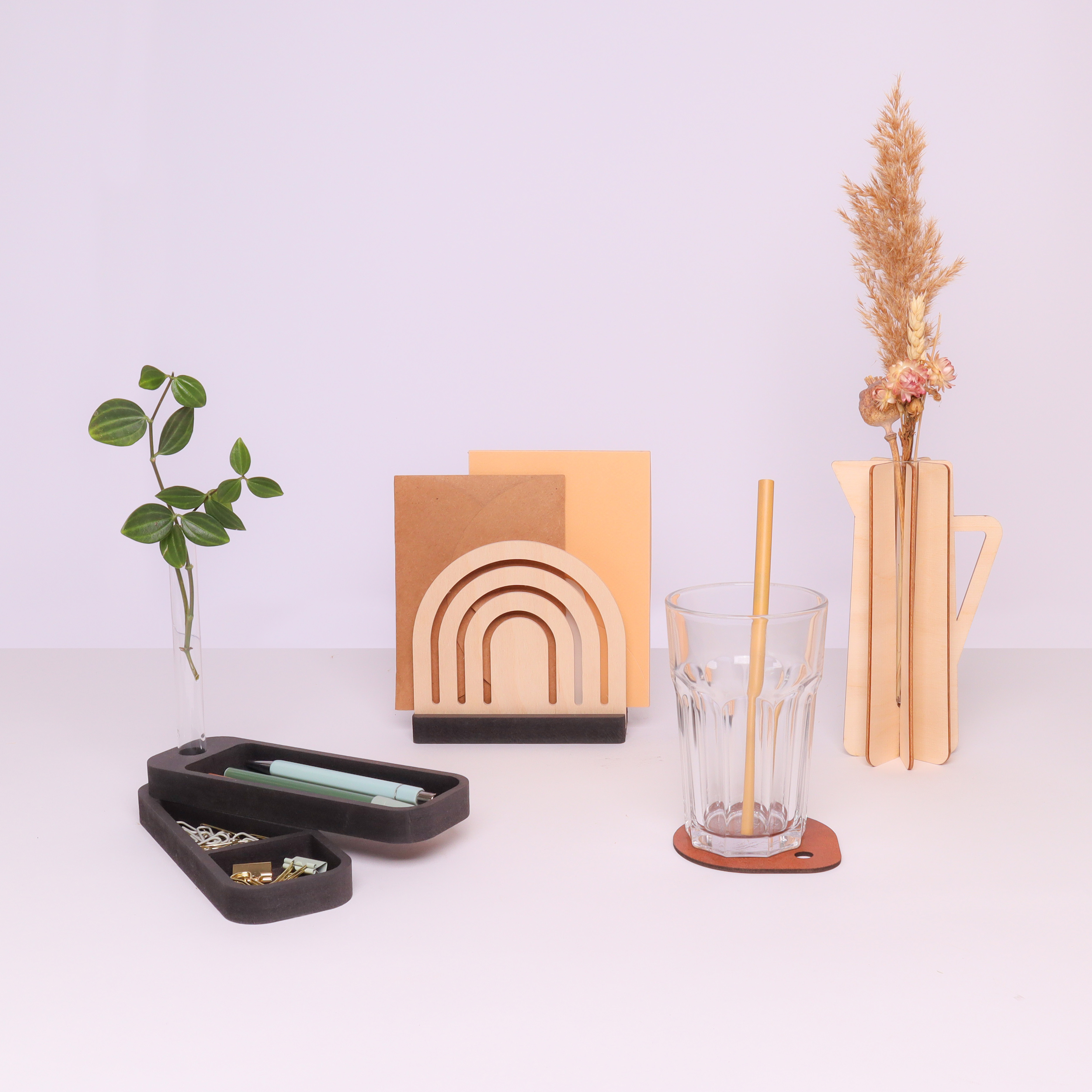 By WOOM - desk accessoires