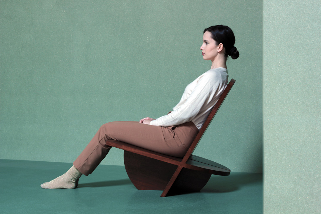 Studio Speciaal - Cross Chair